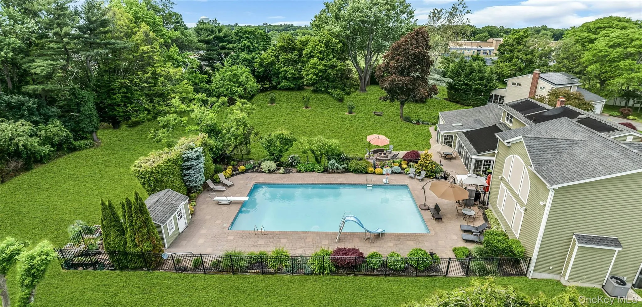 2 Eton Court, Oyster Bay, NY, 5 Bedrooms Bedrooms, 4 Rooms Rooms,3 BathroomsBathrooms,Residential,For Rent,Eton,0,1006704 2 Eton Court, Oyster Bay, NY, 5 Bedrooms Bedrooms, 4 Rooms Rooms,3 BathroomsBathrooms,Residential,For Rent,Eton,0,1006704