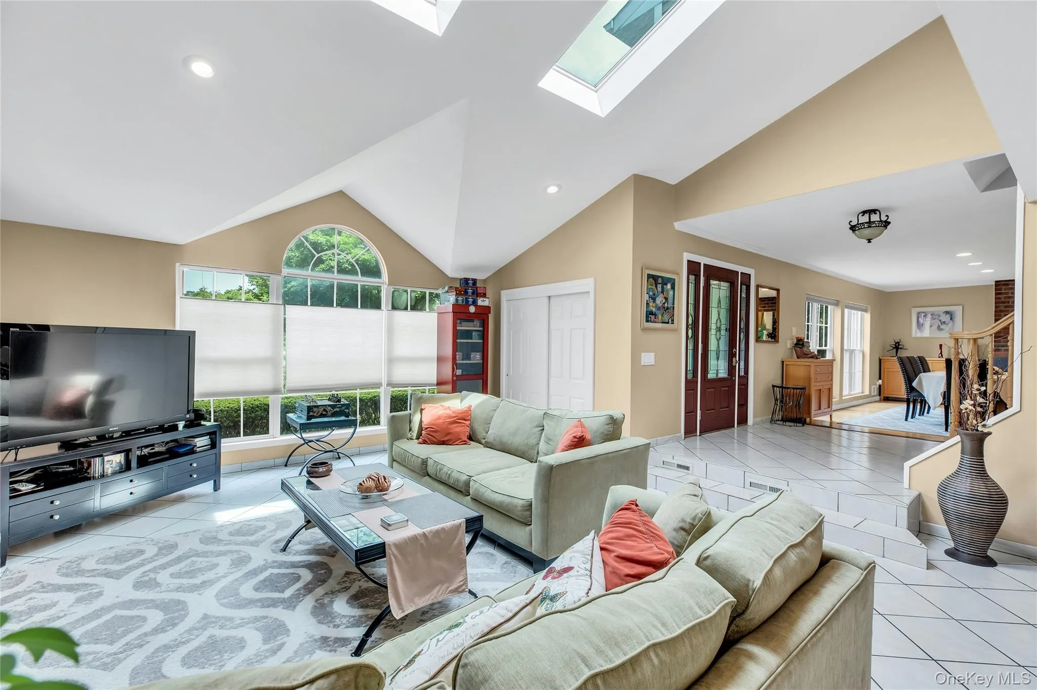 2 Eton Court, Oyster Bay, NY, 5 Bedrooms Bedrooms, 4 Rooms Rooms,3 BathroomsBathrooms,Residential,For Rent,Eton,0,1006704 2 Eton Court, Oyster Bay, NY, 5 Bedrooms Bedrooms, 4 Rooms Rooms,3 BathroomsBathrooms,Residential,For Rent,Eton,0,1006704