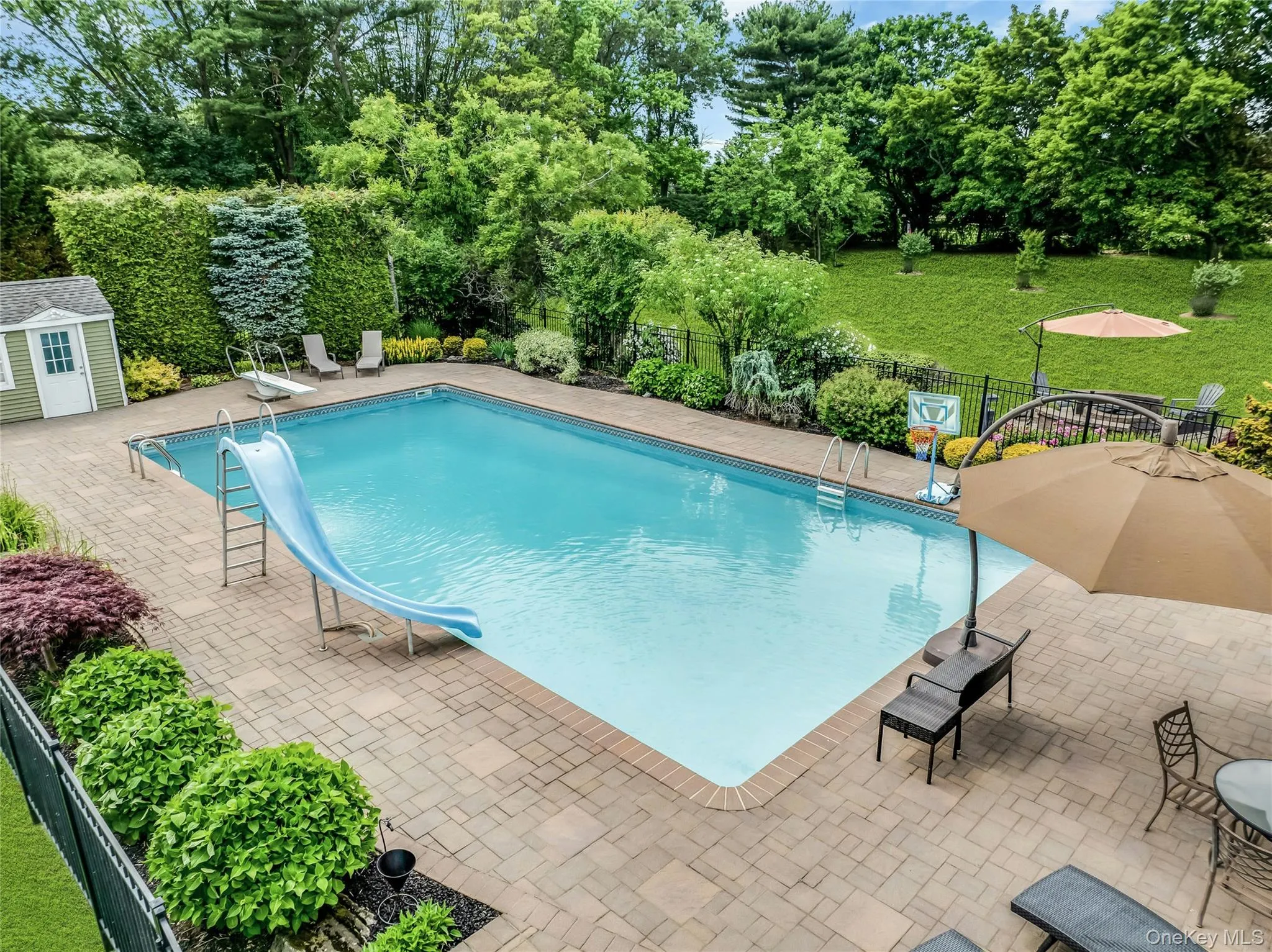 2 Eton Court, Oyster Bay, NY, 5 Bedrooms Bedrooms, 4 Rooms Rooms,3 BathroomsBathrooms,Residential,For Rent,Eton,0,1006704 2 Eton Court, Oyster Bay, NY, 5 Bedrooms Bedrooms, 4 Rooms Rooms,3 BathroomsBathrooms,Residential,For Rent,Eton,0,1006704