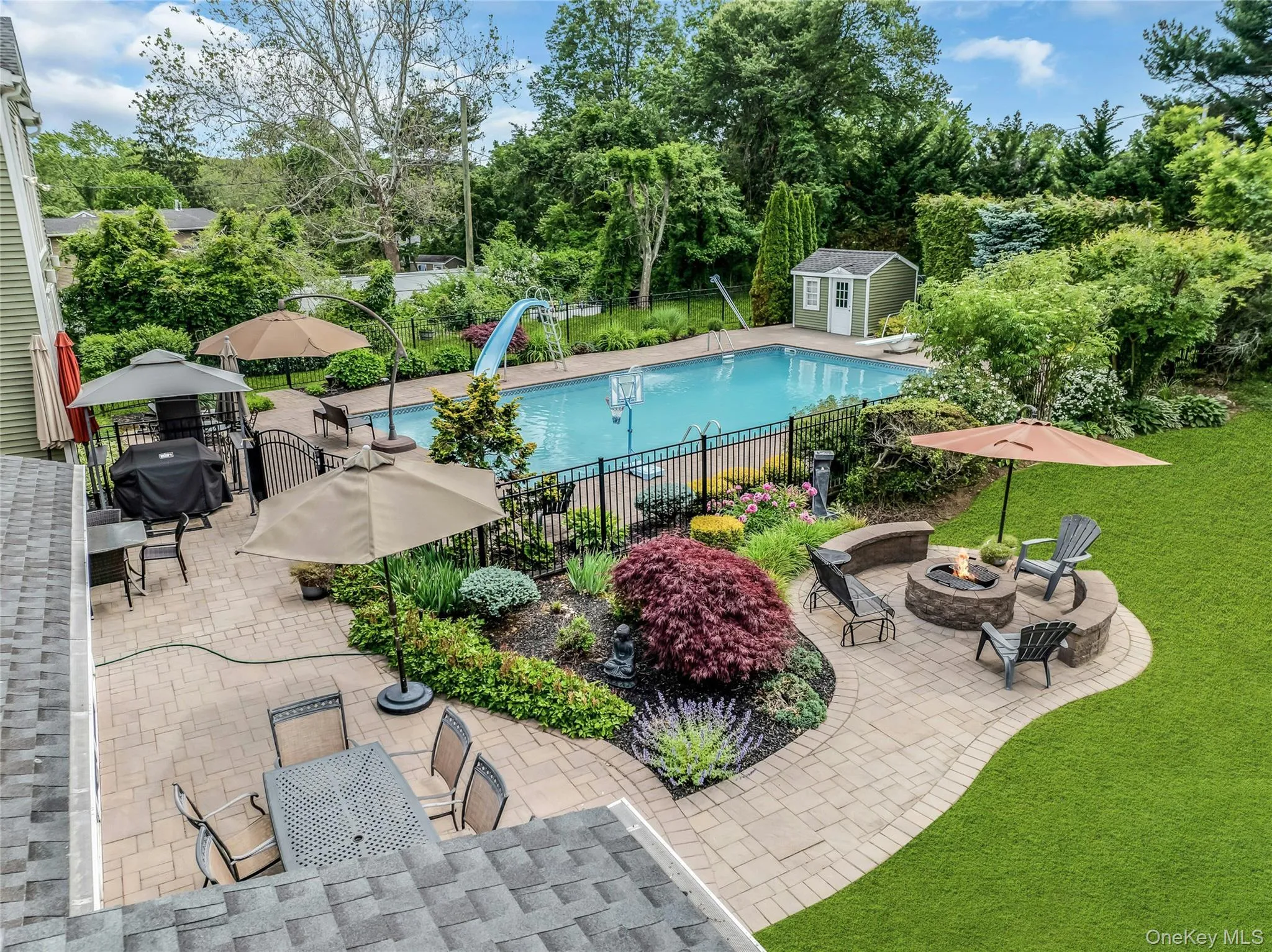 2 Eton Court, Oyster Bay, NY, 5 Bedrooms Bedrooms, 4 Rooms Rooms,3 BathroomsBathrooms,Residential,For Rent,Eton,0,1006704 2 Eton Court, Oyster Bay, NY, 5 Bedrooms Bedrooms, 4 Rooms Rooms,3 BathroomsBathrooms,Residential,For Rent,Eton,0,1006704