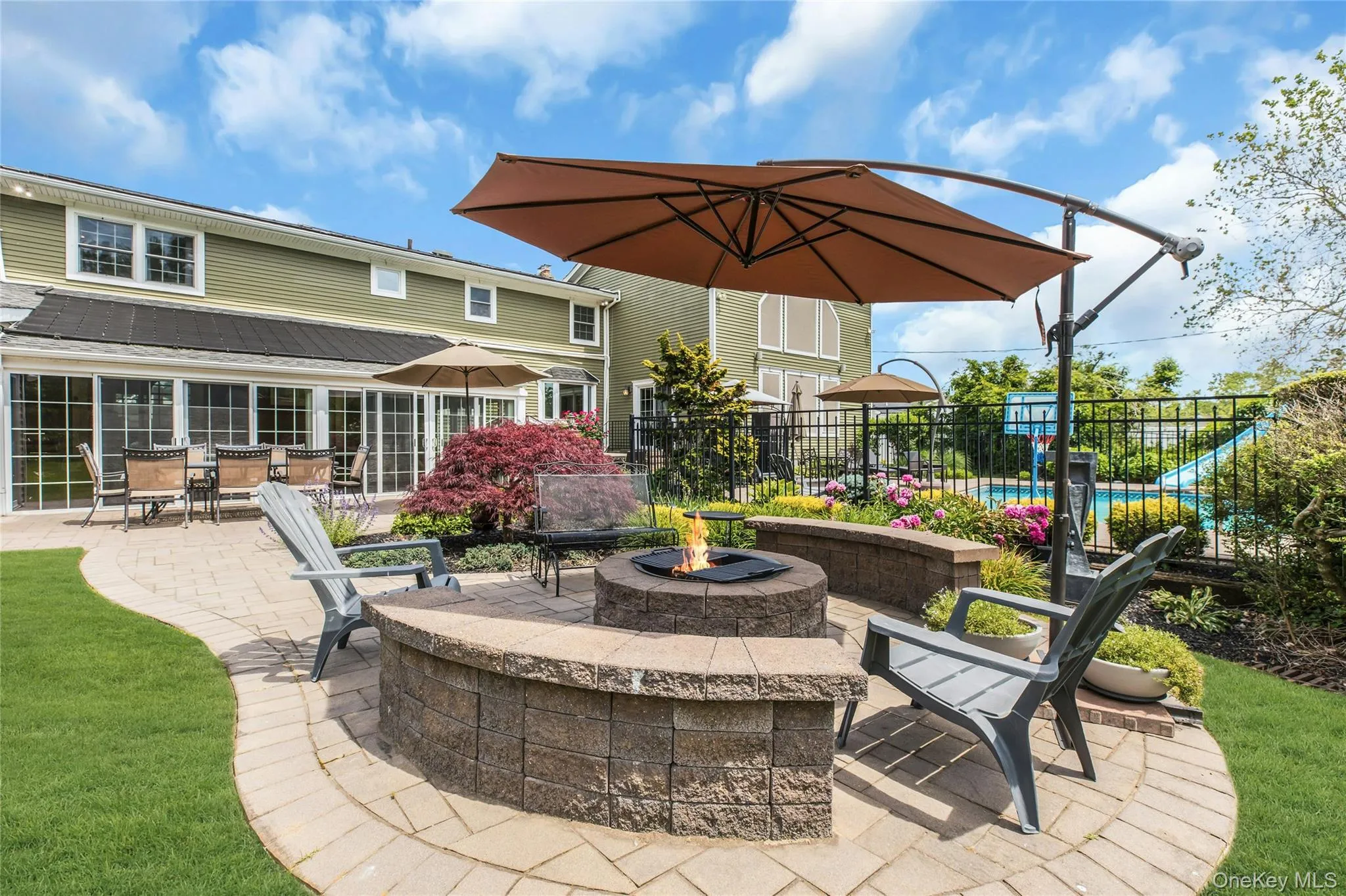 2 Eton Court, Oyster Bay, NY, 5 Bedrooms Bedrooms, 4 Rooms Rooms,3 BathroomsBathrooms,Residential,For Rent,Eton,0,1006704 2 Eton Court, Oyster Bay, NY, 5 Bedrooms Bedrooms, 4 Rooms Rooms,3 BathroomsBathrooms,Residential,For Rent,Eton,0,1006704