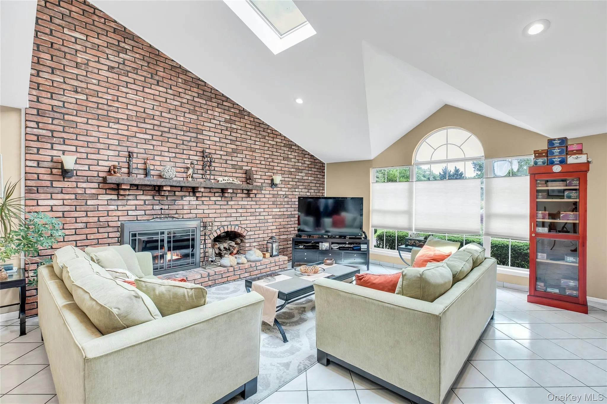 2 Eton Court, Oyster Bay, NY, 5 Bedrooms Bedrooms, 4 Rooms Rooms,3 BathroomsBathrooms,Residential,For Rent,Eton,0,1006704 2 Eton Court, Oyster Bay, NY, 5 Bedrooms Bedrooms, 4 Rooms Rooms,3 BathroomsBathrooms,Residential,For Rent,Eton,0,1006704