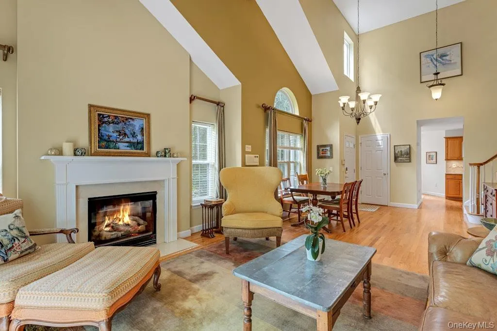 No matter on which end of the first floor you may be, you’ll have a full view of its wide-open spaces…….and….. No matter on which end of the first floor you may be, you’ll have a full view of its wide-open spaces…….and…..