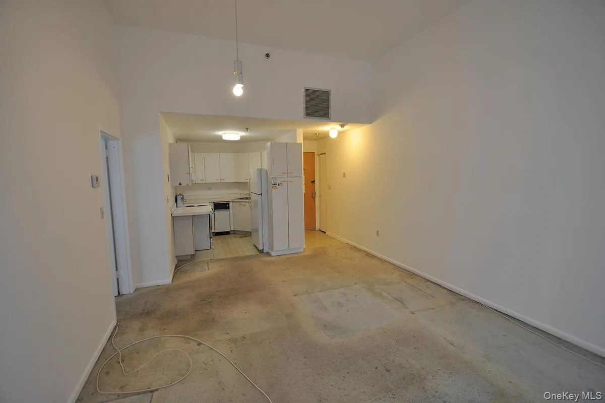 55 Mc Kinley, White Plains, NY, 1 Bedroom Bedrooms, 3 Rooms Rooms,1 BathroomBathrooms,Residential,For Rent,Mc Kinley,0,1006714 55 Mc Kinley, White Plains, NY, 1 Bedroom Bedrooms, 3 Rooms Rooms,1 BathroomBathrooms,Residential,For Rent,Mc Kinley,0,1006714