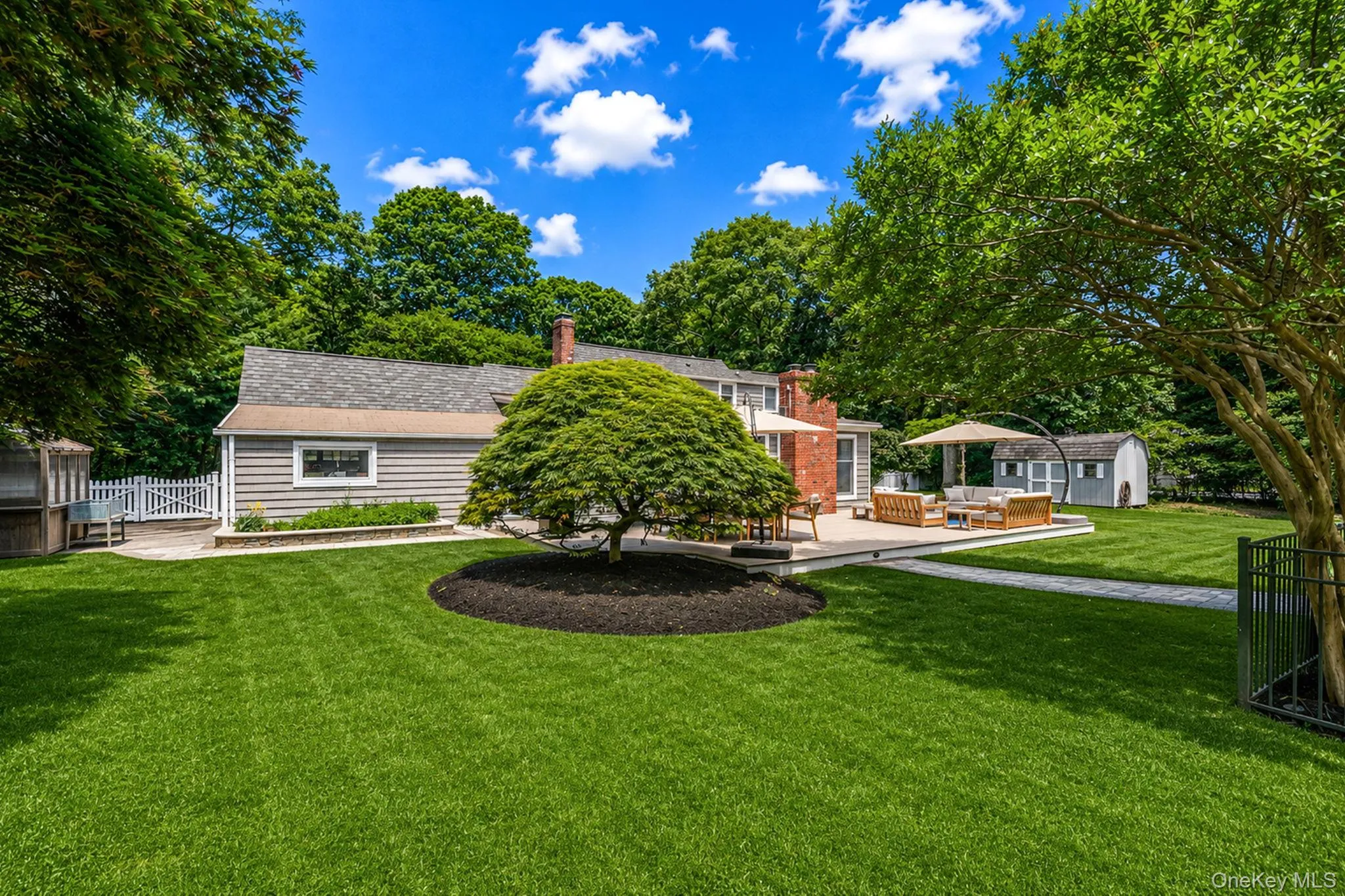 30 Landing Meadow Road, Smithtown, NY, 3 Bedrooms Bedrooms, 9 Rooms Rooms,3 BathroomsBathrooms,Residential,For Rent,Landing Meadow,0,1006718 30 Landing Meadow Road, Smithtown, NY, 3 Bedrooms Bedrooms, 9 Rooms Rooms,3 BathroomsBathrooms,Residential,For Rent,Landing Meadow,0,1006718