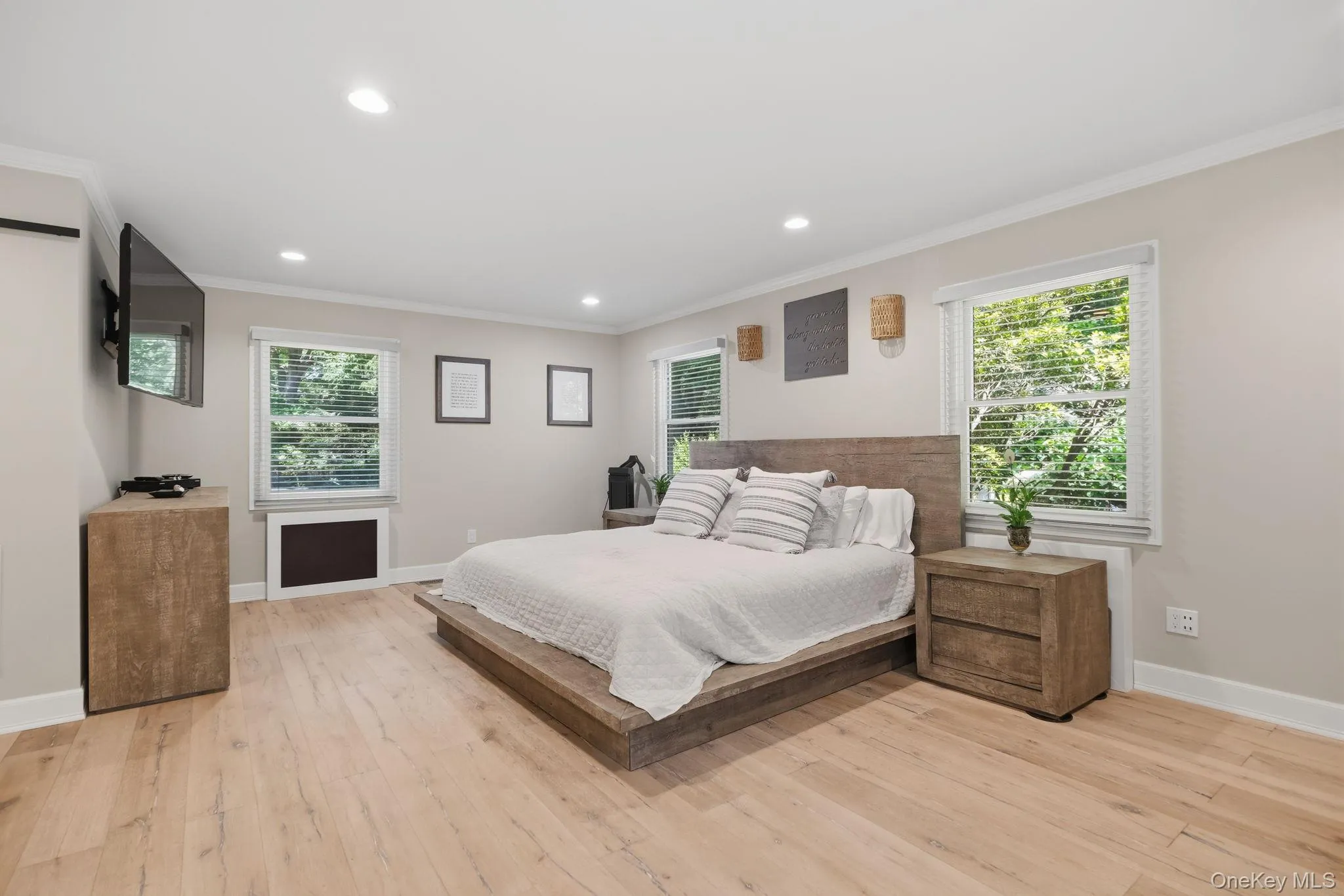 30 Landing Meadow Road, Smithtown, NY, 3 Bedrooms Bedrooms, 9 Rooms Rooms,3 BathroomsBathrooms,Residential,For Rent,Landing Meadow,0,1006718 30 Landing Meadow Road, Smithtown, NY, 3 Bedrooms Bedrooms, 9 Rooms Rooms,3 BathroomsBathrooms,Residential,For Rent,Landing Meadow,0,1006718