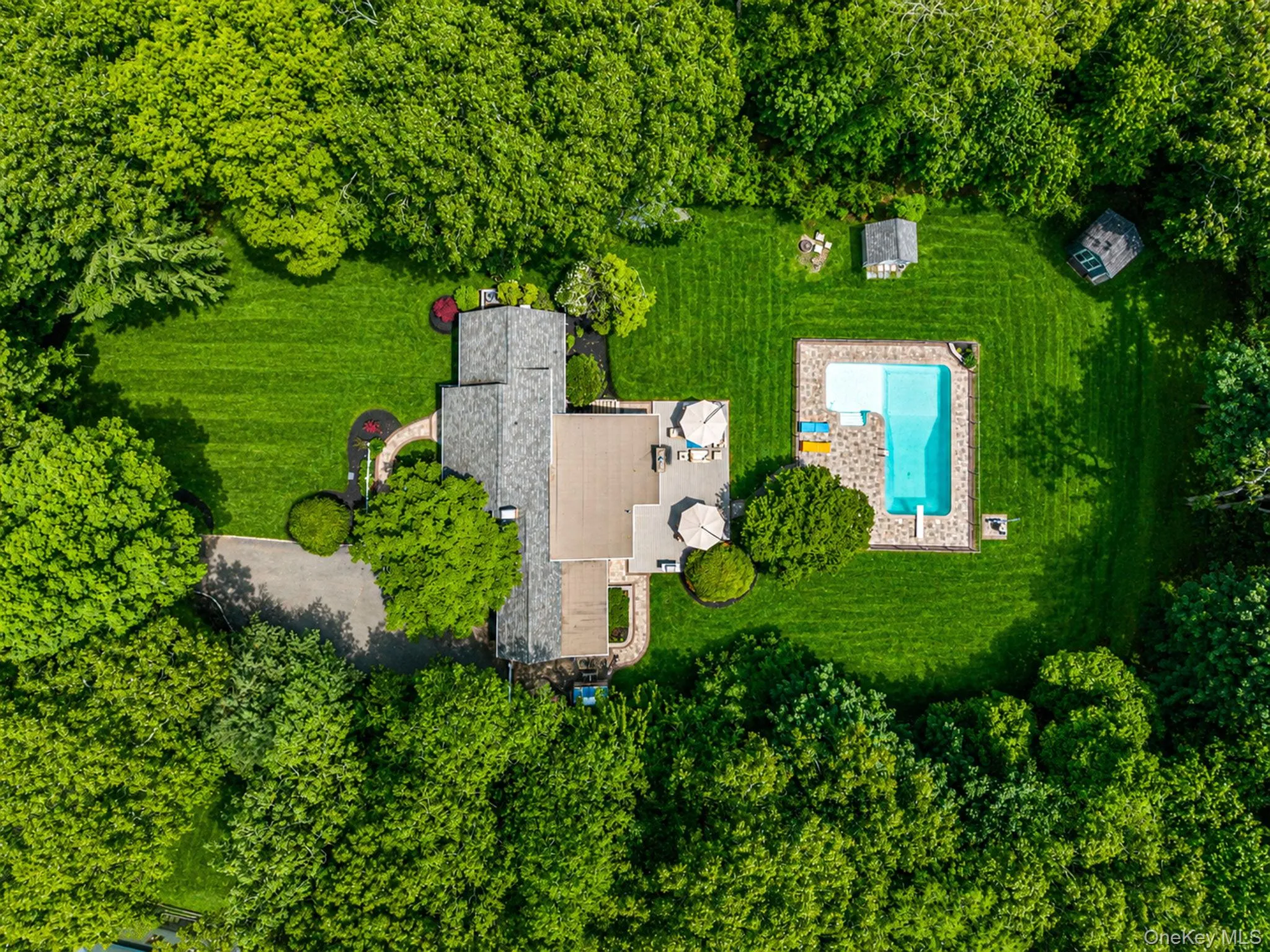 30 Landing Meadow Road, Smithtown, NY, 3 Bedrooms Bedrooms, 9 Rooms Rooms,3 BathroomsBathrooms,Residential,For Rent,Landing Meadow,0,1006718 30 Landing Meadow Road, Smithtown, NY, 3 Bedrooms Bedrooms, 9 Rooms Rooms,3 BathroomsBathrooms,Residential,For Rent,Landing Meadow,0,1006718