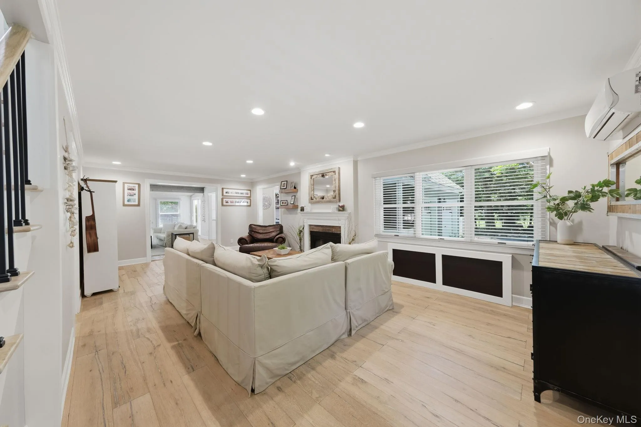30 Landing Meadow Road, Smithtown, NY, 3 Bedrooms Bedrooms, 9 Rooms Rooms,3 BathroomsBathrooms,Residential,For Rent,Landing Meadow,0,1006718 30 Landing Meadow Road, Smithtown, NY, 3 Bedrooms Bedrooms, 9 Rooms Rooms,3 BathroomsBathrooms,Residential,For Rent,Landing Meadow,0,1006718