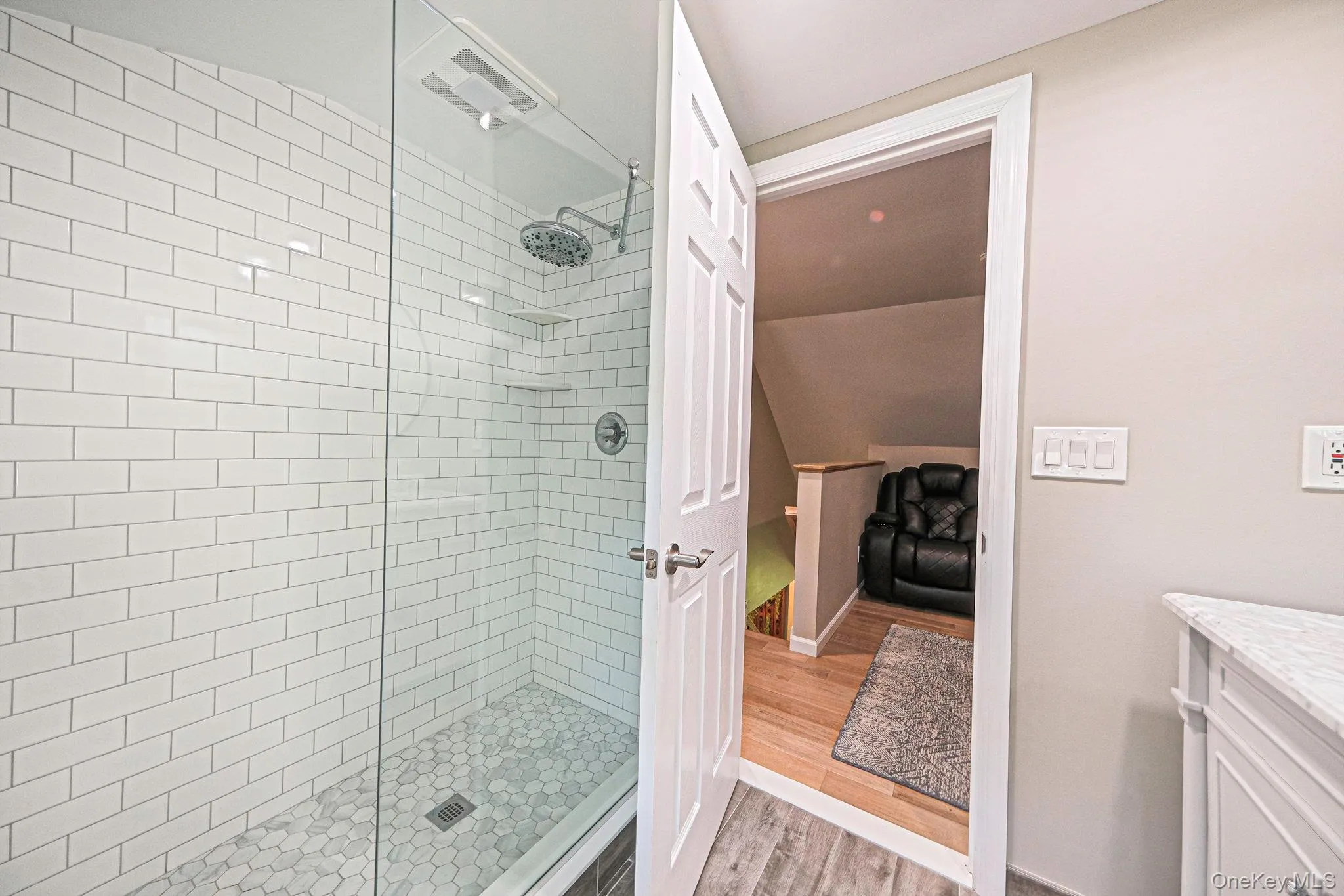30 Landing Meadow Road, Smithtown, NY, 3 Bedrooms Bedrooms, 9 Rooms Rooms,3 BathroomsBathrooms,Residential,For Rent,Landing Meadow,0,1006718 30 Landing Meadow Road, Smithtown, NY, 3 Bedrooms Bedrooms, 9 Rooms Rooms,3 BathroomsBathrooms,Residential,For Rent,Landing Meadow,0,1006718