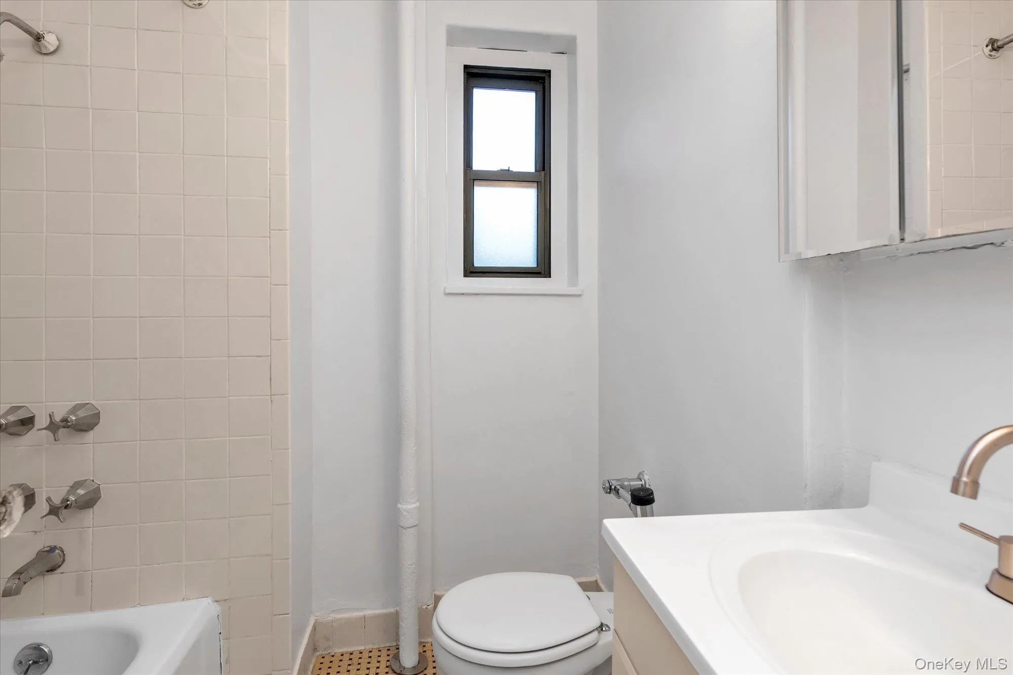 Bathroom Bathroom