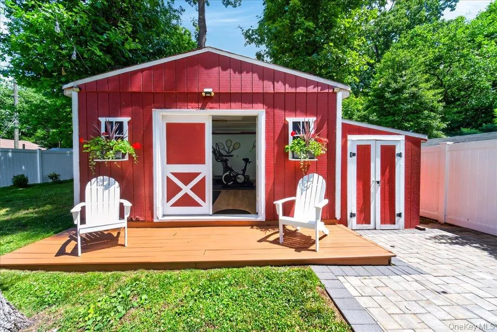 33 Terrace Avenue, Ramapo, NY, 3 Bedrooms Bedrooms, 5 Rooms Rooms,2 BathroomsBathrooms,Residential,For Rent,Terrace,0,1006722 33 Terrace Avenue, Ramapo, NY, 3 Bedrooms Bedrooms, 5 Rooms Rooms,2 BathroomsBathrooms,Residential,For Rent,Terrace,0,1006722