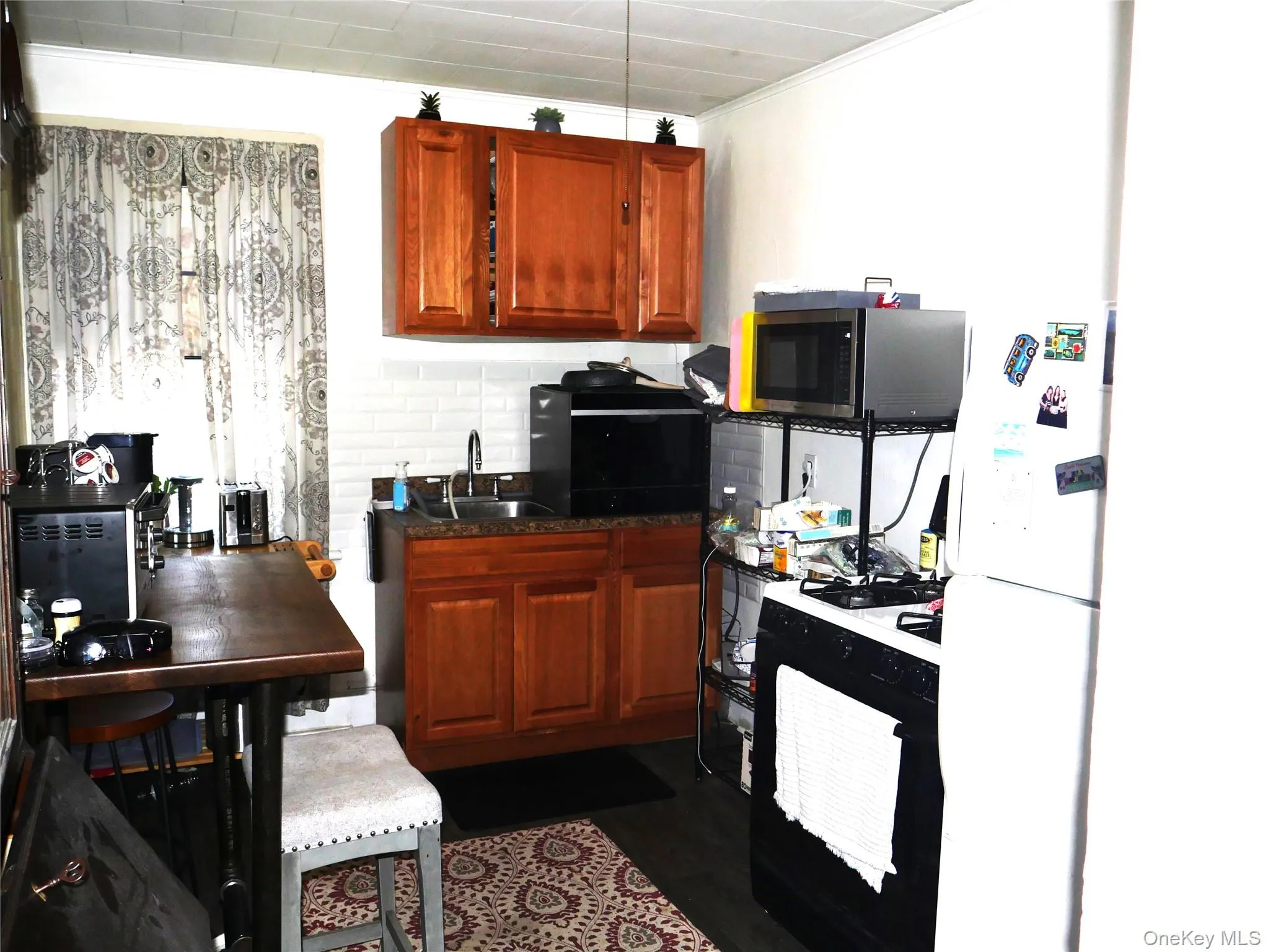 19 Main, Wappinger, NY, 1 Bedroom Bedrooms, 4 Rooms Rooms,1 BathroomBathrooms,Residential Lease,For Rent,Main,0,1006725 19 Main, Wappinger, NY, 1 Bedroom Bedrooms, 4 Rooms Rooms,1 BathroomBathrooms,Residential Lease,For Rent,Main,0,1006725