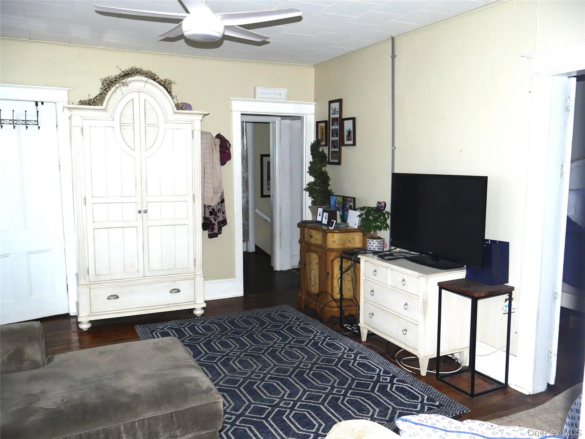 19 Main, Wappinger, NY, 1 Bedroom Bedrooms, 4 Rooms Rooms,1 BathroomBathrooms,Residential Lease,For Rent,Main,0,1006725 19 Main, Wappinger, NY, 1 Bedroom Bedrooms, 4 Rooms Rooms,1 BathroomBathrooms,Residential Lease,For Rent,Main,0,1006725