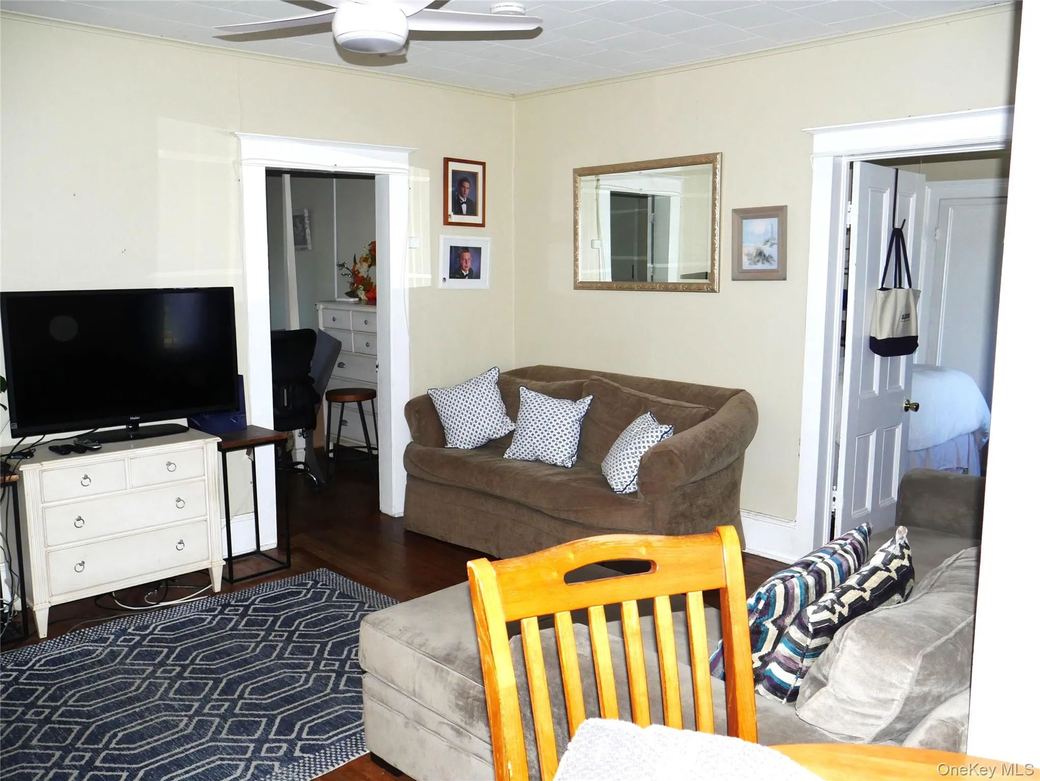 19 Main, Wappinger, NY, 1 Bedroom Bedrooms, 4 Rooms Rooms,1 BathroomBathrooms,Residential Lease,For Rent,Main,0,1006725 19 Main, Wappinger, NY, 1 Bedroom Bedrooms, 4 Rooms Rooms,1 BathroomBathrooms,Residential Lease,For Rent,Main,0,1006725