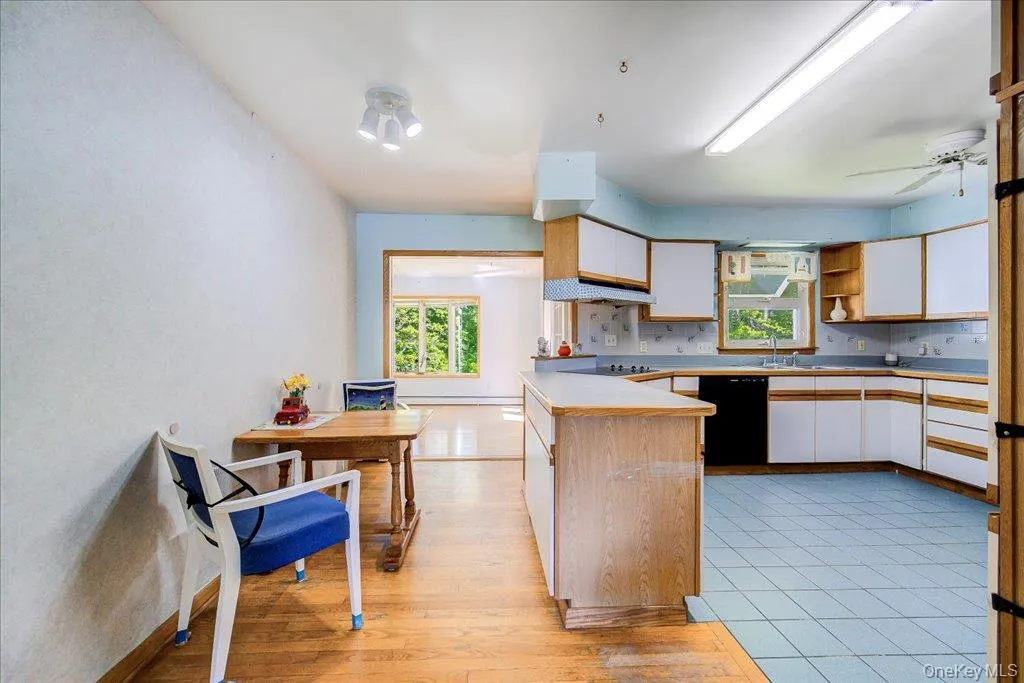 26 Russell Road, Wappinger, NY, 3 Bedrooms Bedrooms, 3 Rooms Rooms,2 BathroomsBathrooms,Residential,For Rent,Russell,0,1006731 26 Russell Road, Wappinger, NY, 3 Bedrooms Bedrooms, 3 Rooms Rooms,2 BathroomsBathrooms,Residential,For Rent,Russell,0,1006731
