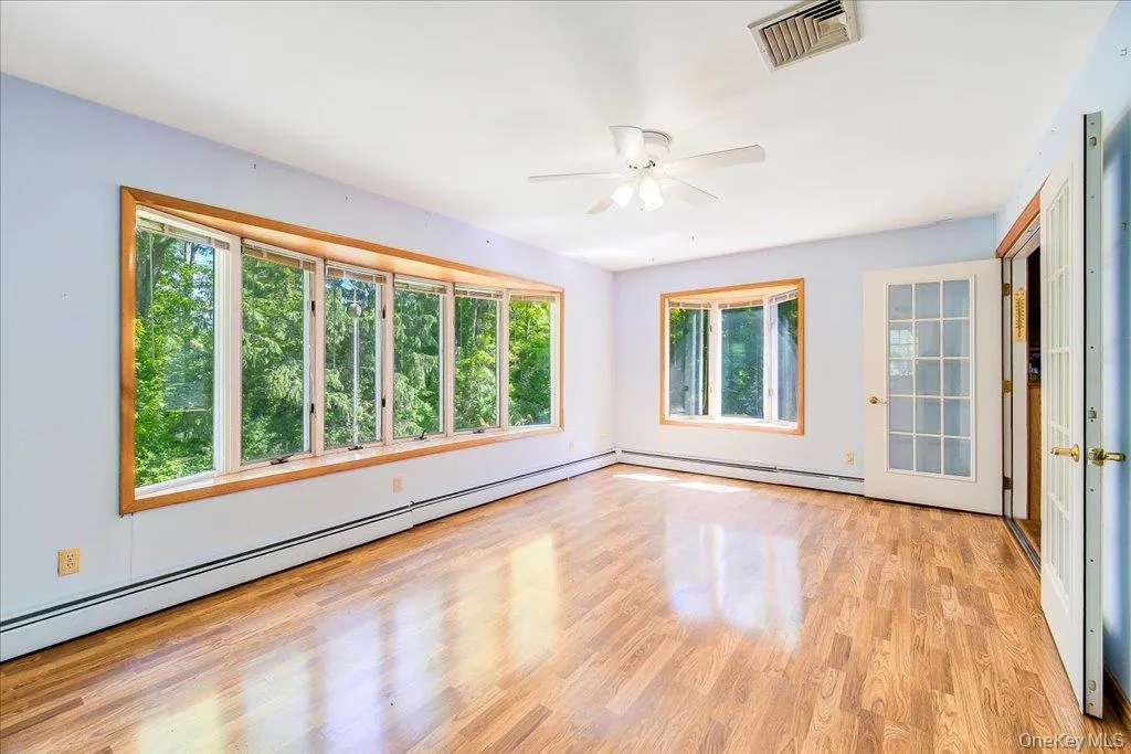 26 Russell Road, Wappinger, NY, 3 Bedrooms Bedrooms, 3 Rooms Rooms,2 BathroomsBathrooms,Residential,For Rent,Russell,0,1006731 26 Russell Road, Wappinger, NY, 3 Bedrooms Bedrooms, 3 Rooms Rooms,2 BathroomsBathrooms,Residential,For Rent,Russell,0,1006731