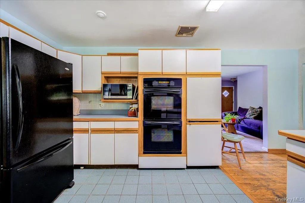 26 Russell Road, Wappinger, NY, 3 Bedrooms Bedrooms, 3 Rooms Rooms,2 BathroomsBathrooms,Residential,For Rent,Russell,0,1006731 26 Russell Road, Wappinger, NY, 3 Bedrooms Bedrooms, 3 Rooms Rooms,2 BathroomsBathrooms,Residential,For Rent,Russell,0,1006731