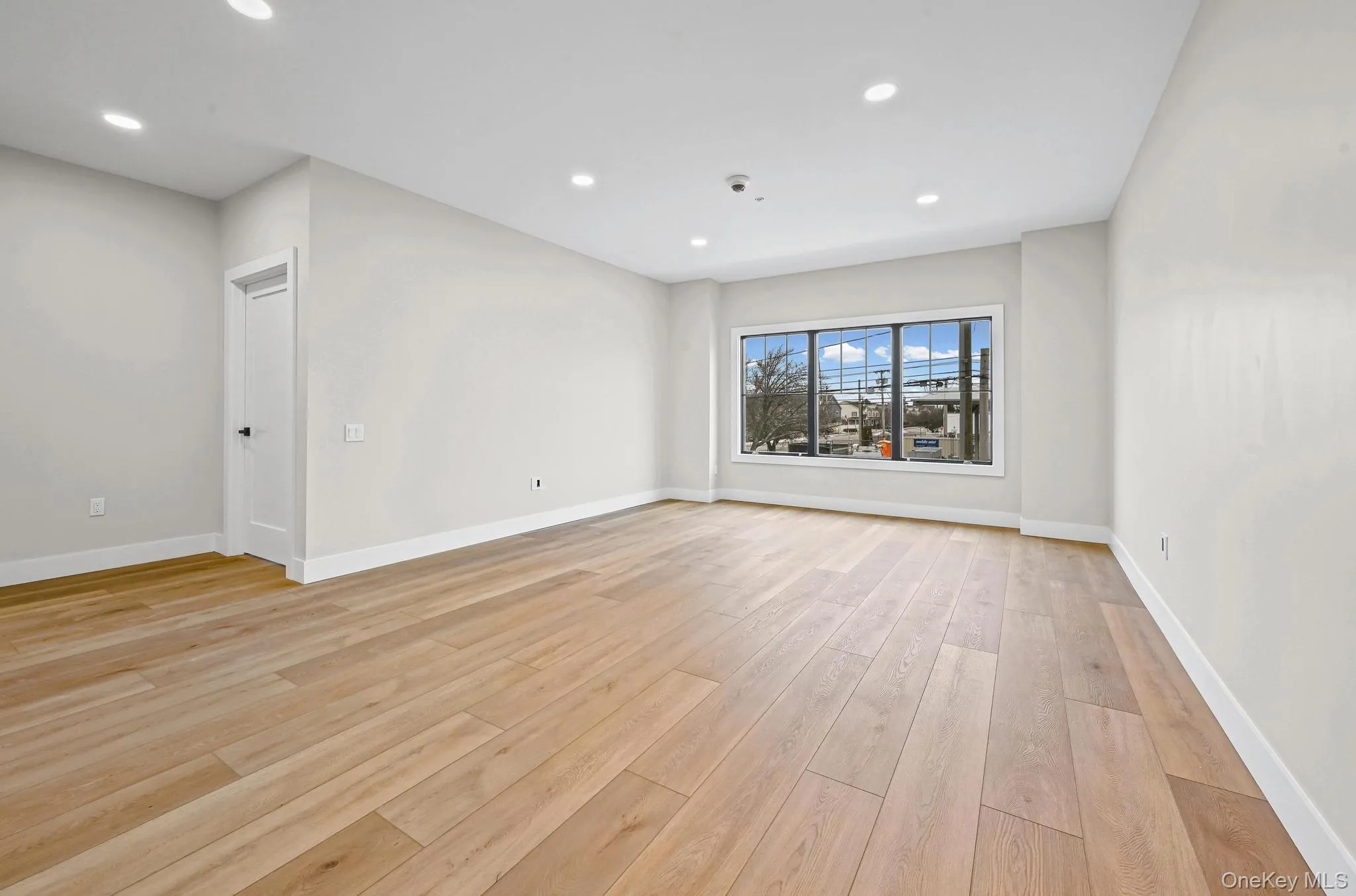 80 Division Street, Brookhaven, NY, 1 Bedroom Bedrooms, 4 Rooms Rooms,1 BathroomBathrooms,Residential Lease,For Rent,Division,0,1006735 80 Division Street, Brookhaven, NY, 1 Bedroom Bedrooms, 4 Rooms Rooms,1 BathroomBathrooms,Residential Lease,For Rent,Division,0,1006735