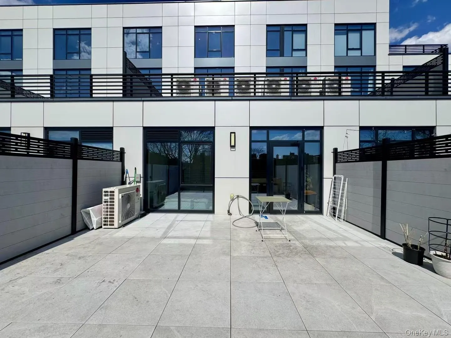 4022 61st Street, New York, NY, 1 Bedroom Bedrooms, 3 Rooms Rooms,1 BathroomBathrooms,Residential Lease,For Rent,61st,0,1006742 4022 61st Street, New York, NY, 1 Bedroom Bedrooms, 3 Rooms Rooms,1 BathroomBathrooms,Residential Lease,For Rent,61st,0,1006742