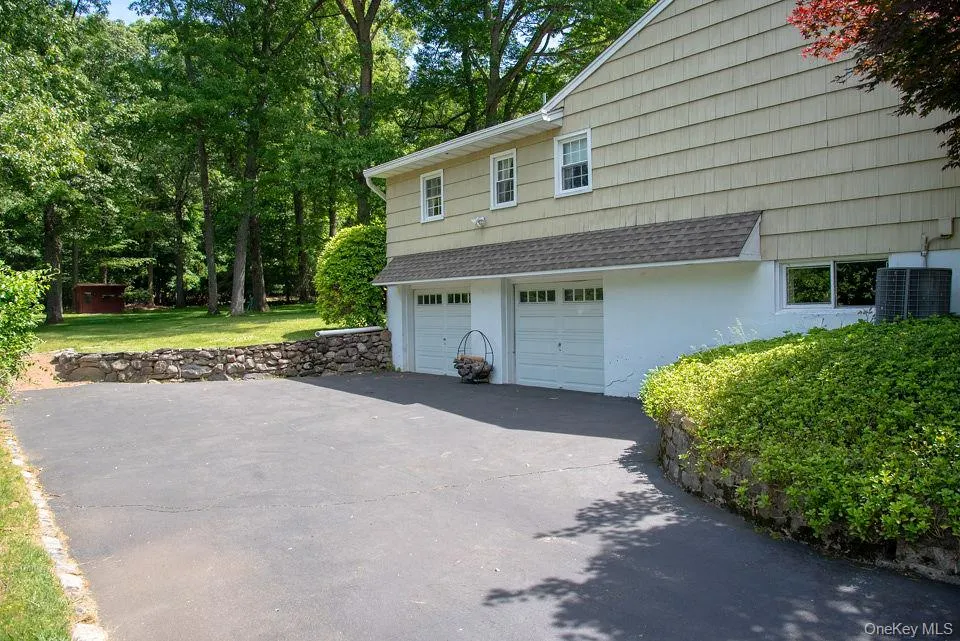 55 Summit Road, Ramapo, NY, 3 Bedrooms Bedrooms, 11 Rooms Rooms,2 BathroomsBathrooms,Residential,For Rent,Summit,0,1006746 55 Summit Road, Ramapo, NY, 3 Bedrooms Bedrooms, 11 Rooms Rooms,2 BathroomsBathrooms,Residential,For Rent,Summit,0,1006746