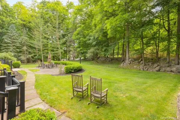 Beautifully manicure back yard Beautifully manicure back yard
