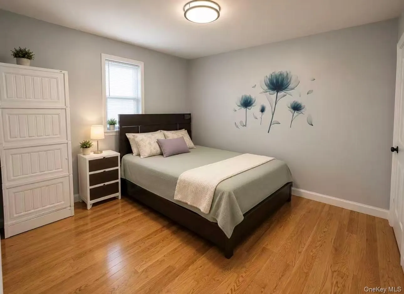 8753 95th Street, New York, NY, 2 Bedroom Bedrooms, 4 Room Rooms,1 BathroomBathrooms,Residential Lease,For Rent,95th,0,1006752 8753 95th Street, New York, NY, 2 Bedroom Bedrooms, 4 Room Rooms,1 BathroomBathrooms,Residential Lease,For Rent,95th,0,1006752