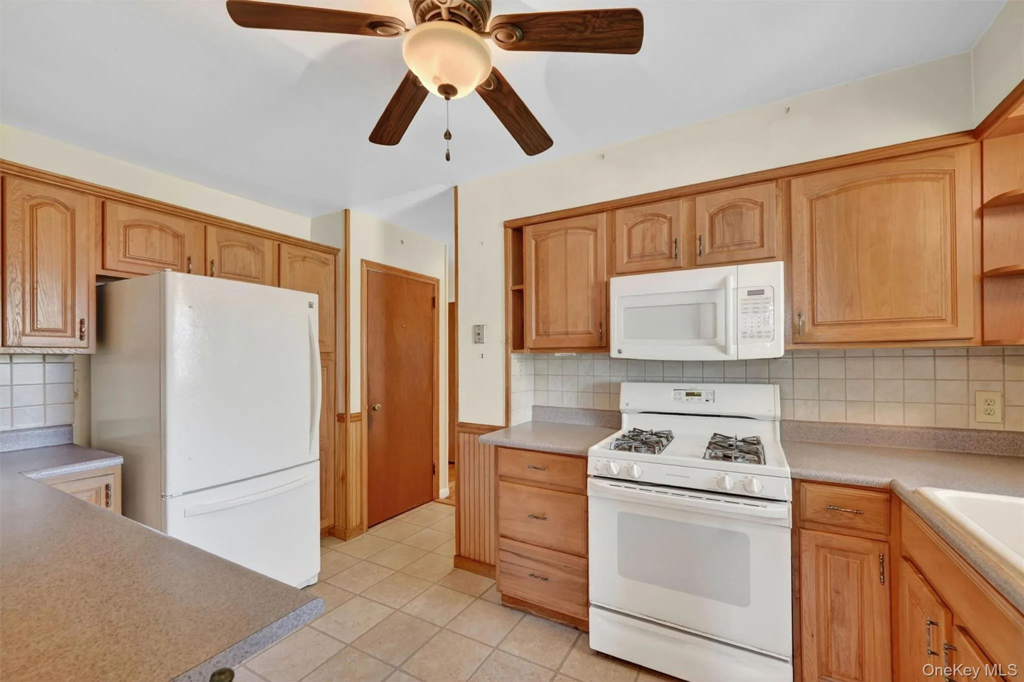 2 Curie Road, Cornwall, NY, 4 Bedrooms Bedrooms, 7 Rooms Rooms,1 BathroomBathrooms,Residential,For Rent,Curie,0,1006753 2 Curie Road, Cornwall, NY, 4 Bedrooms Bedrooms, 7 Rooms Rooms,1 BathroomBathrooms,Residential,For Rent,Curie,0,1006753