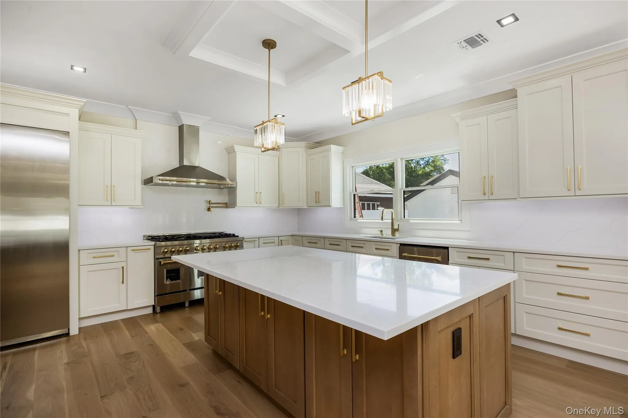 2362 Kenmore Street, Hempstead, NY, 5 Bedrooms Bedrooms, 14 Rooms Rooms,5 BathroomsBathrooms,Residential,For Rent,Kenmore,0,1006755 2362 Kenmore Street, Hempstead, NY, 5 Bedrooms Bedrooms, 14 Rooms Rooms,5 BathroomsBathrooms,Residential,For Rent,Kenmore,0,1006755