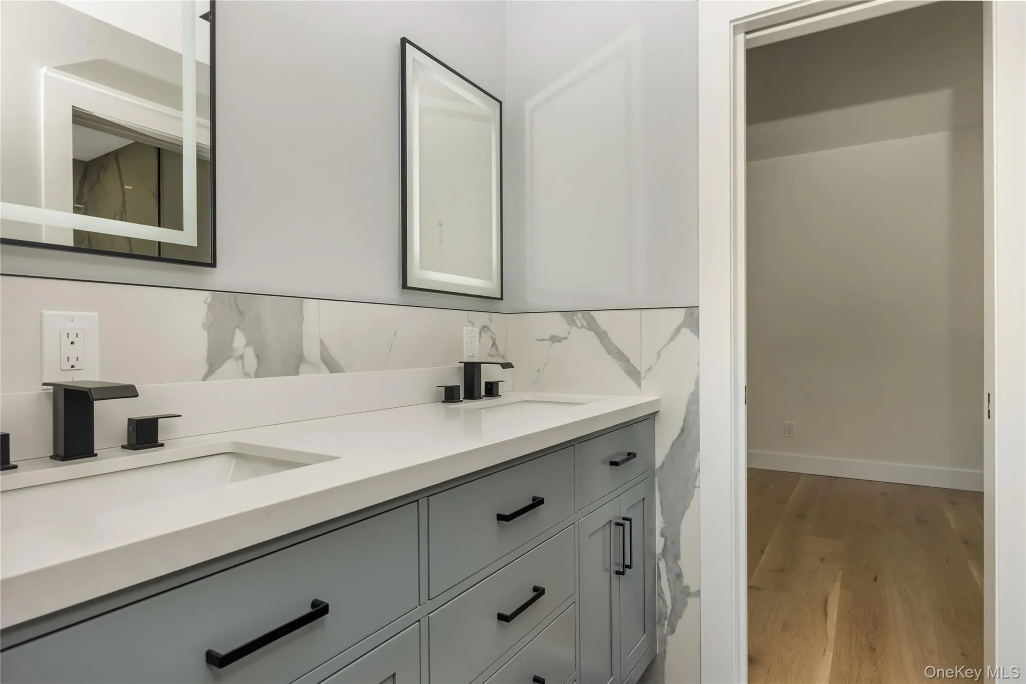 2362 Kenmore Street, Hempstead, NY, 5 Bedrooms Bedrooms, 14 Rooms Rooms,5 BathroomsBathrooms,Residential,For Rent,Kenmore,0,1006755 2362 Kenmore Street, Hempstead, NY, 5 Bedrooms Bedrooms, 14 Rooms Rooms,5 BathroomsBathrooms,Residential,For Rent,Kenmore,0,1006755