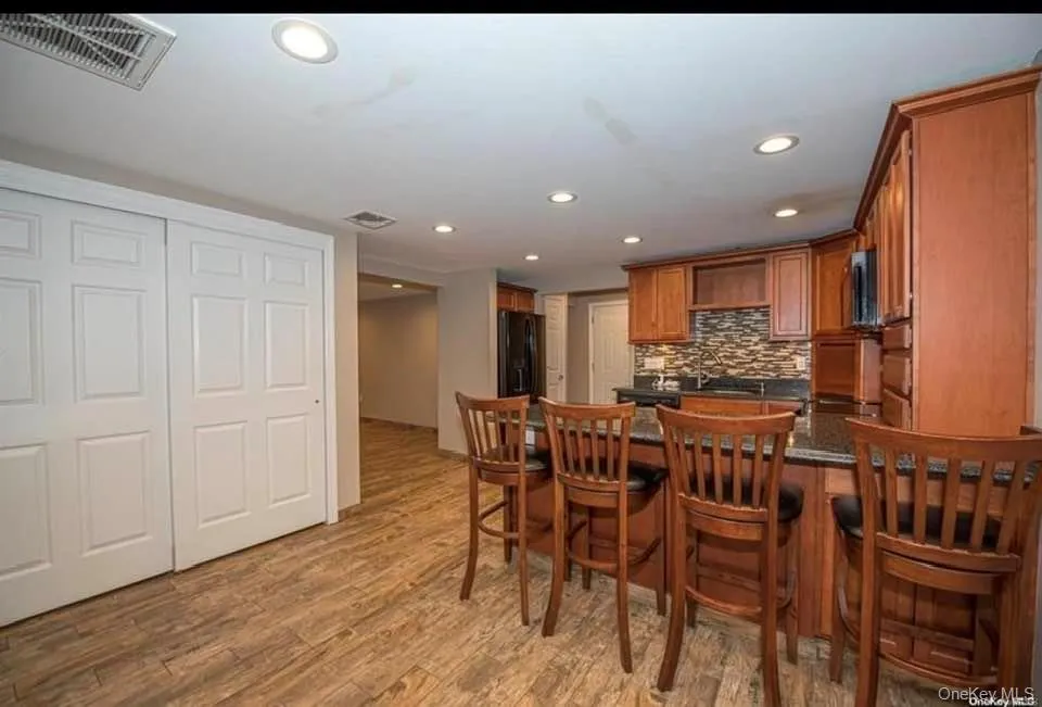 16 wildwood st, Brookhaven, NY, 1 Bedroom Bedrooms, 3 Rooms Rooms,1 BathroomBathrooms,Residential Lease,For Rent,wildwood st,0,1006758 16 wildwood st, Brookhaven, NY, 1 Bedroom Bedrooms, 3 Rooms Rooms,1 BathroomBathrooms,Residential Lease,For Rent,wildwood st,0,1006758