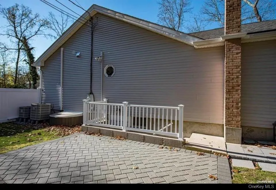 16 wildwood st, Brookhaven, NY, 1 Bedroom Bedrooms, 3 Rooms Rooms,1 BathroomBathrooms,Residential Lease,For Rent,wildwood st,0,1006758 16 wildwood st, Brookhaven, NY, 1 Bedroom Bedrooms, 3 Rooms Rooms,1 BathroomBathrooms,Residential Lease,For Rent,wildwood st,0,1006758