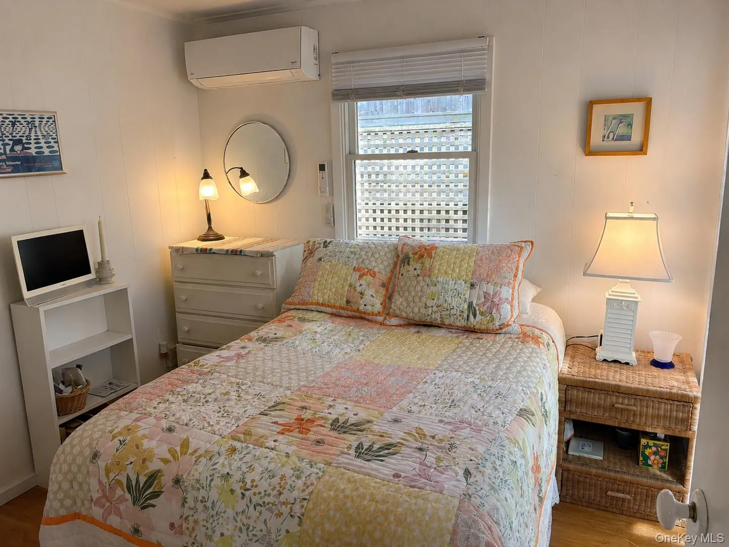 111 Walnut Walk, Islip, NY, 2 Bedrooms Bedrooms, 4 Rooms Rooms,1 BathroomBathrooms,Residential,For Rent,Walnut,0,1006762 111 Walnut Walk, Islip, NY, 2 Bedrooms Bedrooms, 4 Rooms Rooms,1 BathroomBathrooms,Residential,For Rent,Walnut,0,1006762