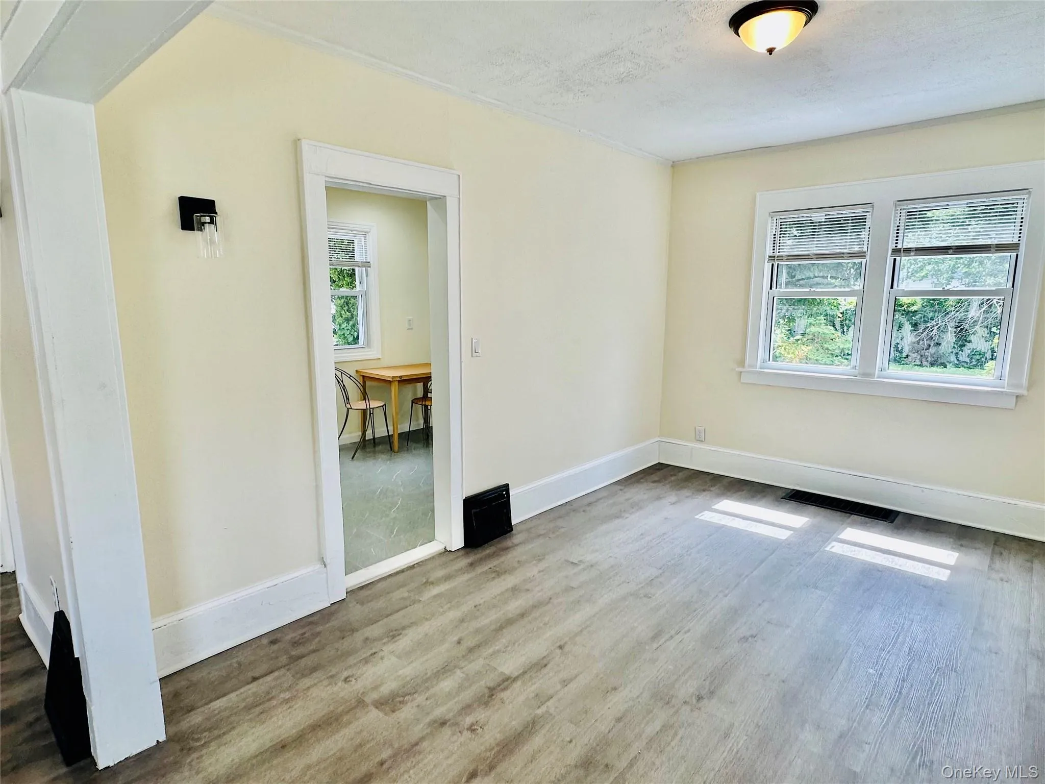 11124 170th Street, New York, NY, 3 Bedrooms Bedrooms, 8 Rooms Rooms,2 BathroomsBathrooms,Residential,For Rent,170th,0,1006764 11124 170th Street, New York, NY, 3 Bedrooms Bedrooms, 8 Rooms Rooms,2 BathroomsBathrooms,Residential,For Rent,170th,0,1006764