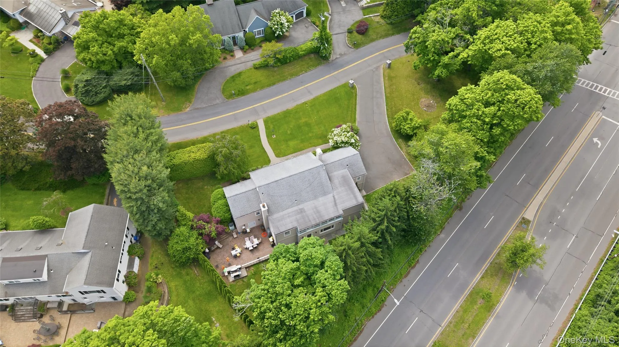 1 Hunting Ridge Road, White Plains, NY, 3 Bedrooms Bedrooms, 12 Rooms Rooms,4 BathroomsBathrooms,Residential,For Rent,Hunting Ridge,0,1006771 1 Hunting Ridge Road, White Plains, NY, 3 Bedrooms Bedrooms, 12 Rooms Rooms,4 BathroomsBathrooms,Residential,For Rent,Hunting Ridge,0,1006771
