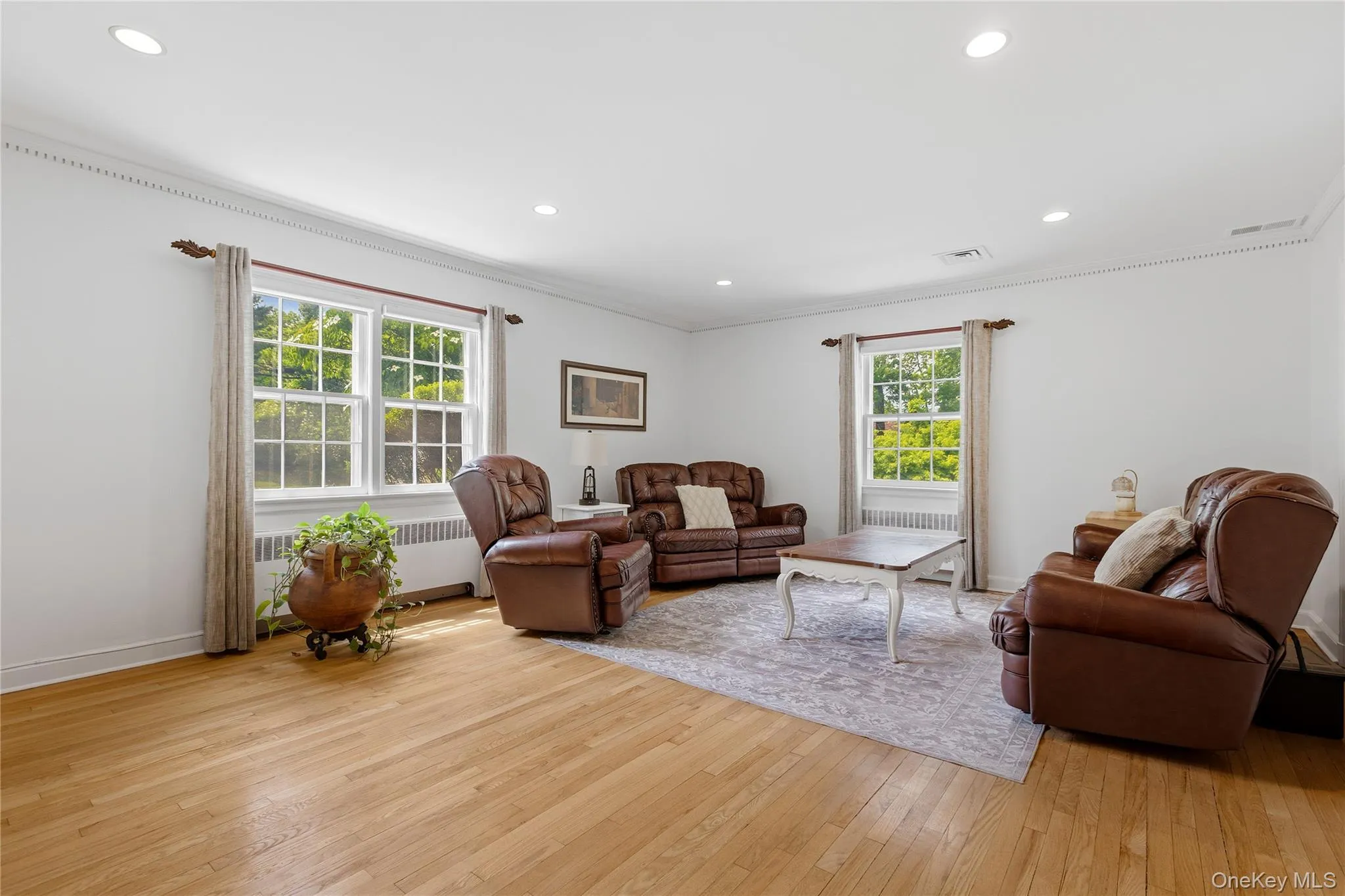 1 Hunting Ridge Road, White Plains, NY, 3 Bedrooms Bedrooms, 12 Rooms Rooms,4 BathroomsBathrooms,Residential,For Rent,Hunting Ridge,0,1006771 1 Hunting Ridge Road, White Plains, NY, 3 Bedrooms Bedrooms, 12 Rooms Rooms,4 BathroomsBathrooms,Residential,For Rent,Hunting Ridge,0,1006771