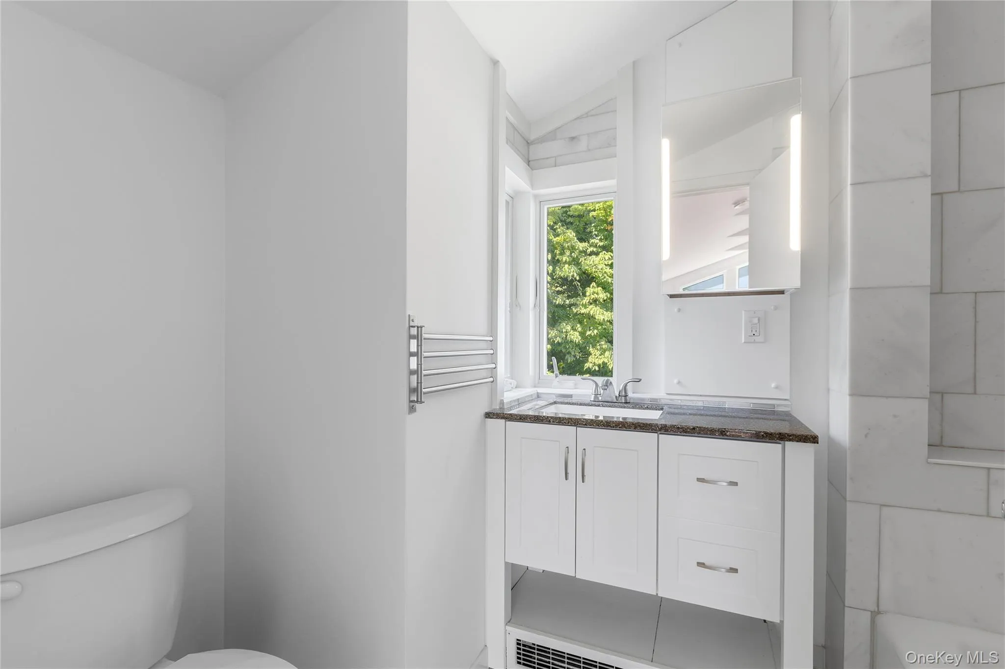 170 Barger Street, Putnam Valley, NY, 4 Bedrooms Bedrooms, 9 Rooms Rooms,4 BathroomsBathrooms,Residential,For Rent,Barger,0,1006773 170 Barger Street, Putnam Valley, NY, 4 Bedrooms Bedrooms, 9 Rooms Rooms,4 BathroomsBathrooms,Residential,For Rent,Barger,0,1006773