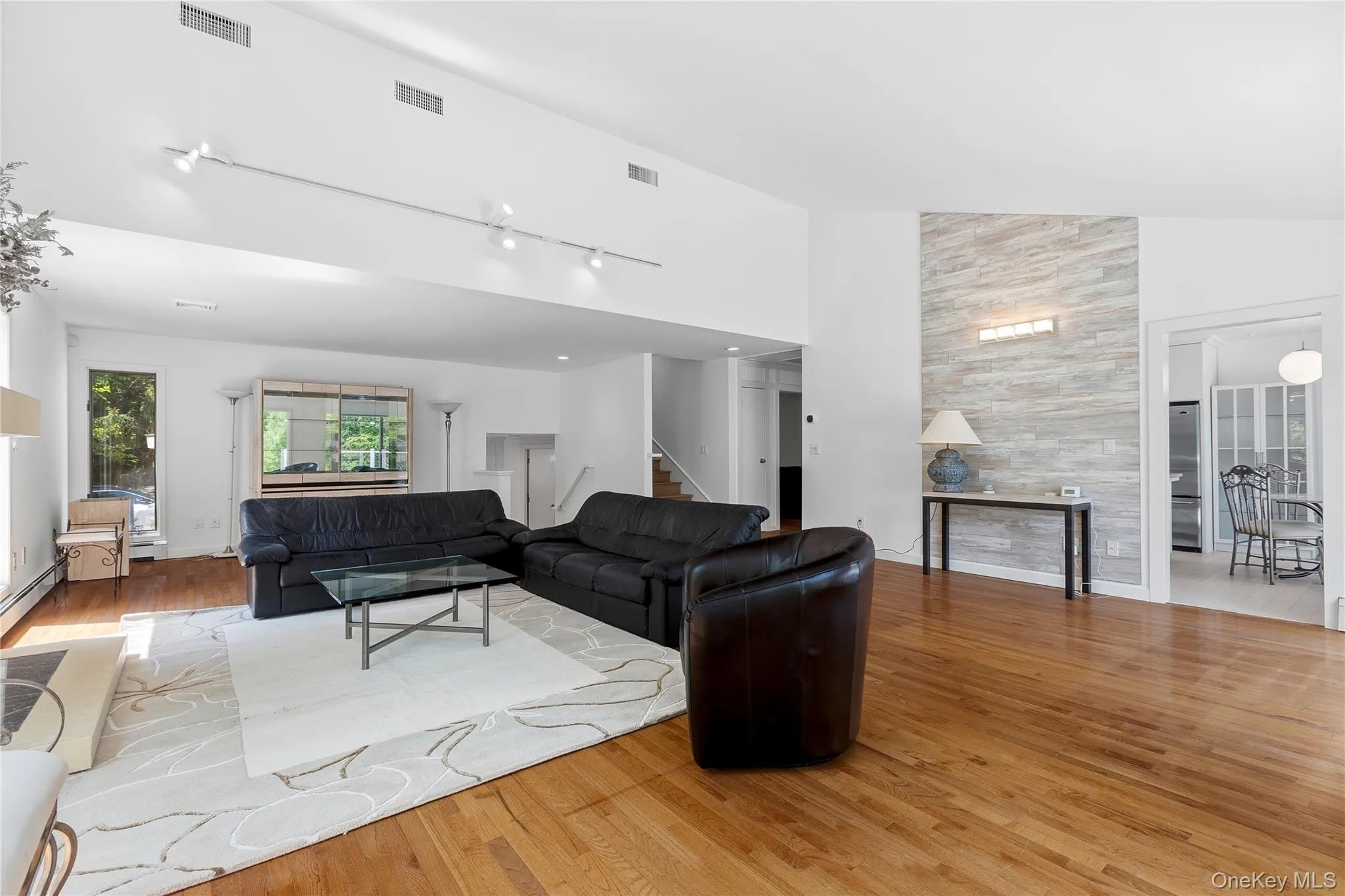 170 Barger Street, Putnam Valley, NY, 4 Bedrooms Bedrooms, 9 Rooms Rooms,4 BathroomsBathrooms,Residential,For Rent,Barger,0,1006773 170 Barger Street, Putnam Valley, NY, 4 Bedrooms Bedrooms, 9 Rooms Rooms,4 BathroomsBathrooms,Residential,For Rent,Barger,0,1006773