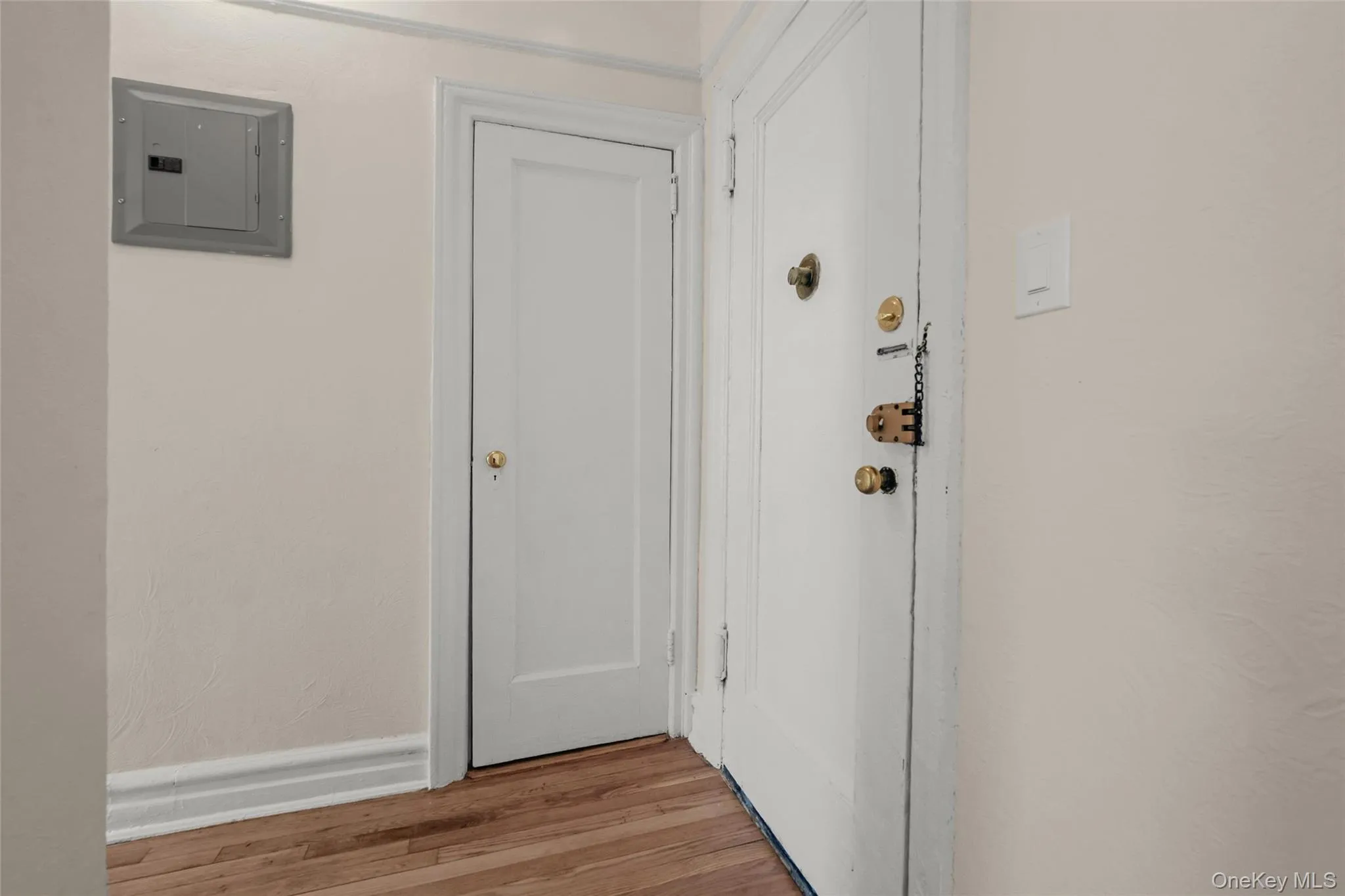 155-17 Sanford Avenue, New York, NY, 3 Rooms Rooms,1 BathroomBathrooms,Residential,For Rent,Sanford,0,1006774 155-17 Sanford Avenue, New York, NY, 3 Rooms Rooms,1 BathroomBathrooms,Residential,For Rent,Sanford,0,1006774