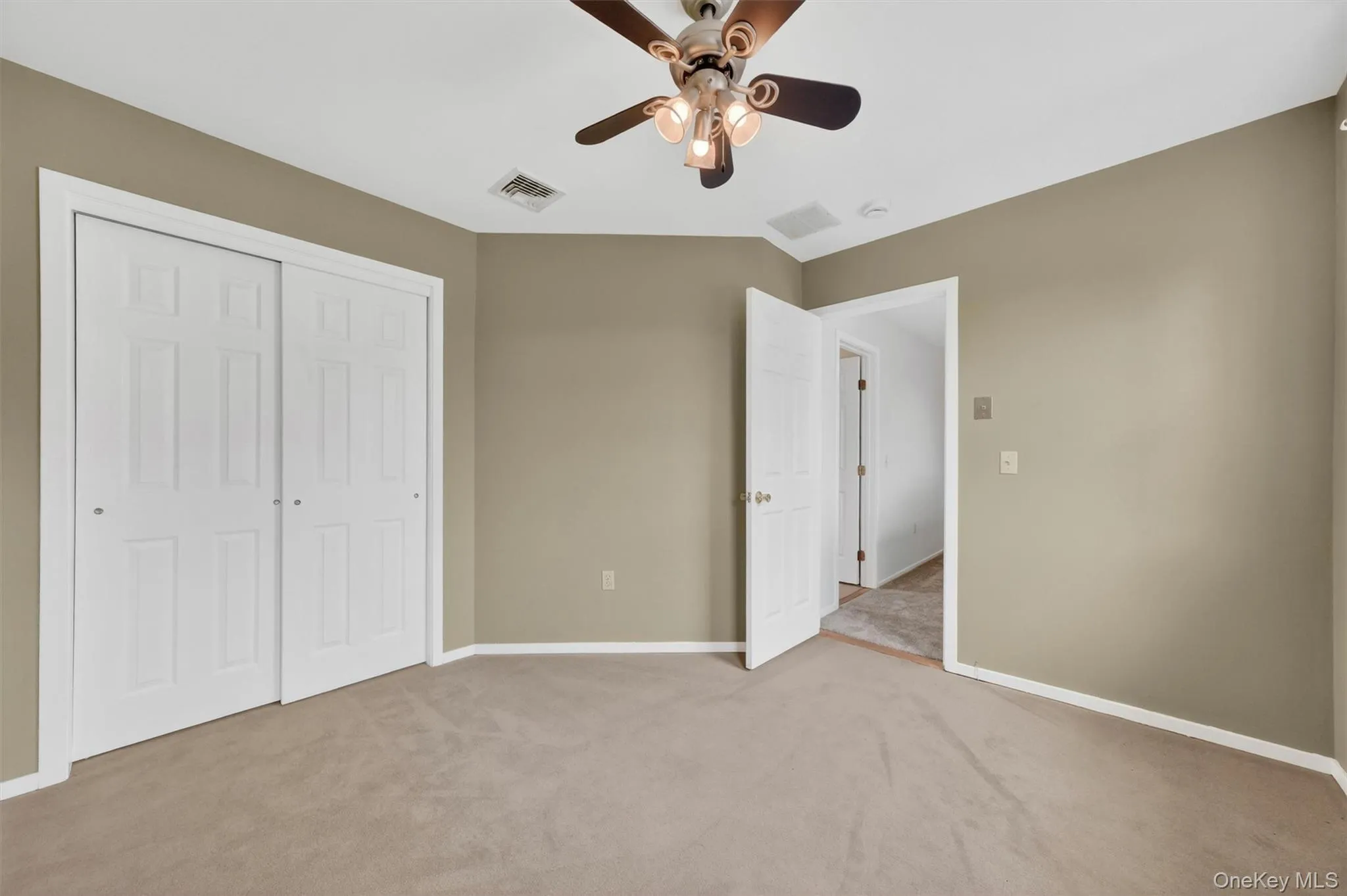16 Woodfield Drive, Blooming Grove, NY, 3 Bedrooms Bedrooms, 7 Rooms Rooms,1 BathroomBathrooms,Residential,For Rent,Woodfield,0,1006778 16 Woodfield Drive, Blooming Grove, NY, 3 Bedrooms Bedrooms, 7 Rooms Rooms,1 BathroomBathrooms,Residential,For Rent,Woodfield,0,1006778