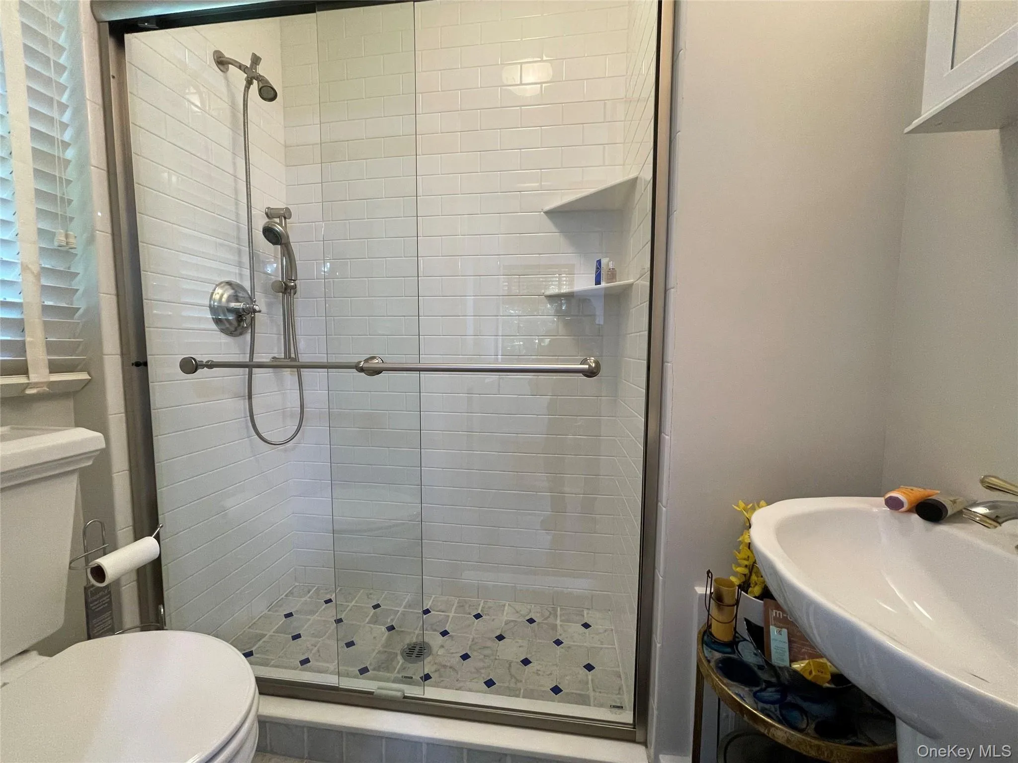38 Gedney Park Drive, White Plains, NY, 5 Bedrooms Bedrooms, 9 Rooms Rooms,3 BathroomsBathrooms,Residential Lease,For Rent,Gedney Park,0,1006782 38 Gedney Park Drive, White Plains, NY, 5 Bedrooms Bedrooms, 9 Rooms Rooms,3 BathroomsBathrooms,Residential Lease,For Rent,Gedney Park,0,1006782