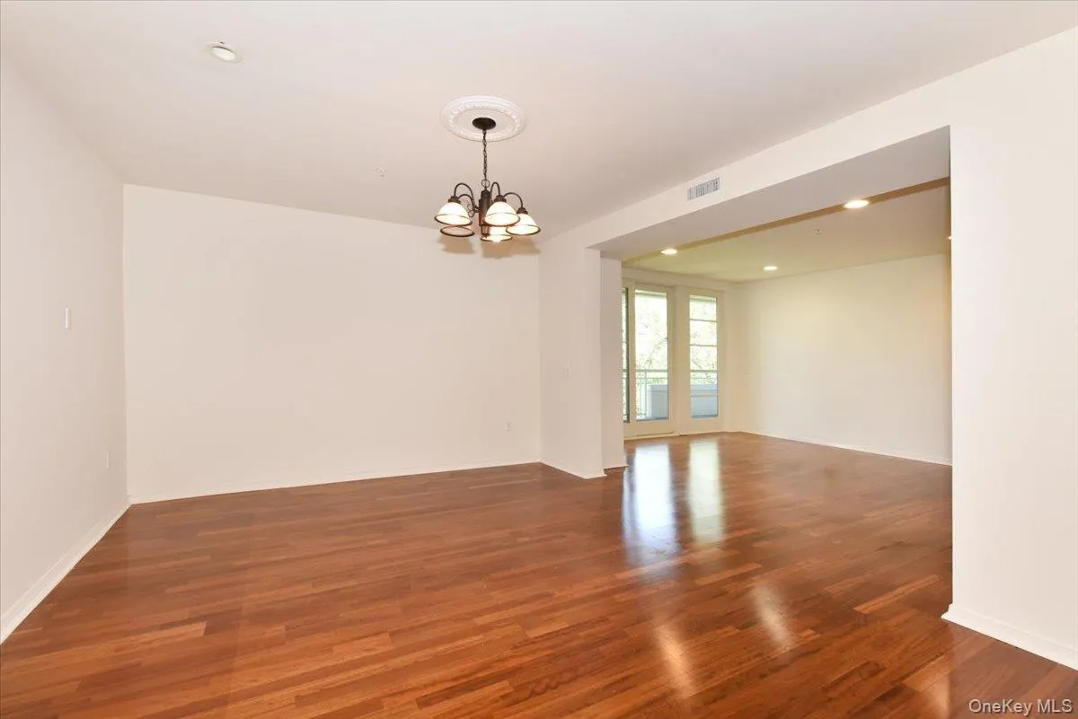 100 Harborview Drive, North Hempstead, NY, 3 Bedrooms Bedrooms, 6 Rooms Rooms,2 BathroomsBathrooms,Residential,For Rent,Harborview,0,1006786 100 Harborview Drive, North Hempstead, NY, 3 Bedrooms Bedrooms, 6 Rooms Rooms,2 BathroomsBathrooms,Residential,For Rent,Harborview,0,1006786