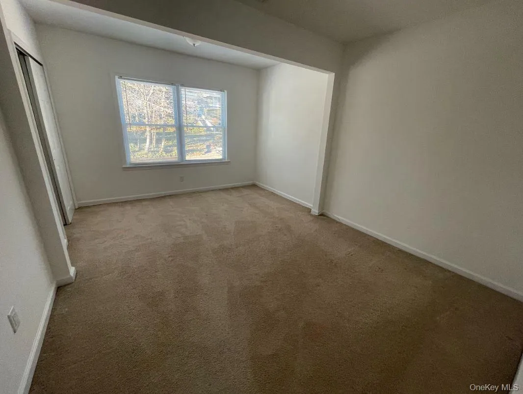 52 Hillside Avenue, North Hempstead, NY, 2 Bedrooms Bedrooms, 5 Rooms Rooms,2 BathroomsBathrooms,Residential Lease,For Rent,Hillside,0,1006787 52 Hillside Avenue, North Hempstead, NY, 2 Bedrooms Bedrooms, 5 Rooms Rooms,2 BathroomsBathrooms,Residential Lease,For Rent,Hillside,0,1006787