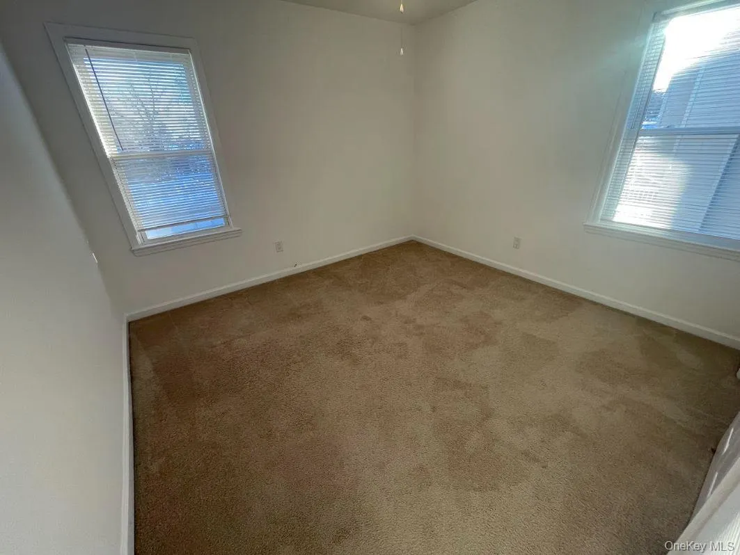 52 Hillside Avenue, North Hempstead, NY, 2 Bedrooms Bedrooms, 5 Rooms Rooms,2 BathroomsBathrooms,Residential Lease,For Rent,Hillside,0,1006787 52 Hillside Avenue, North Hempstead, NY, 2 Bedrooms Bedrooms, 5 Rooms Rooms,2 BathroomsBathrooms,Residential Lease,For Rent,Hillside,0,1006787