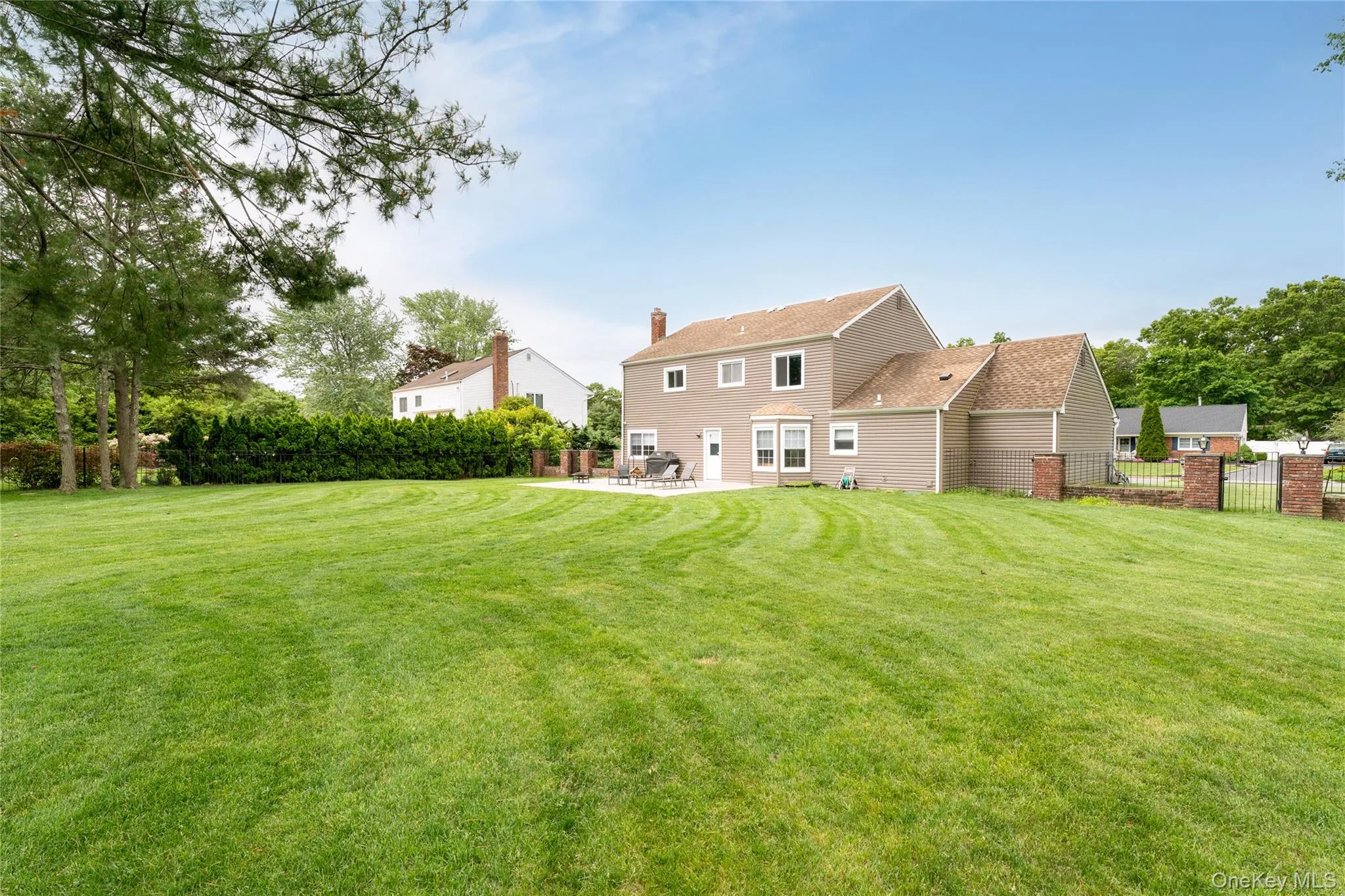 12 Annandale Road, Brookhaven, NY, 5 Bedrooms Bedrooms, 8 Rooms Rooms,3 BathroomsBathrooms,Residential,For Rent,Annandale,0,1006788 12 Annandale Road, Brookhaven, NY, 5 Bedrooms Bedrooms, 8 Rooms Rooms,3 BathroomsBathrooms,Residential,For Rent,Annandale,0,1006788