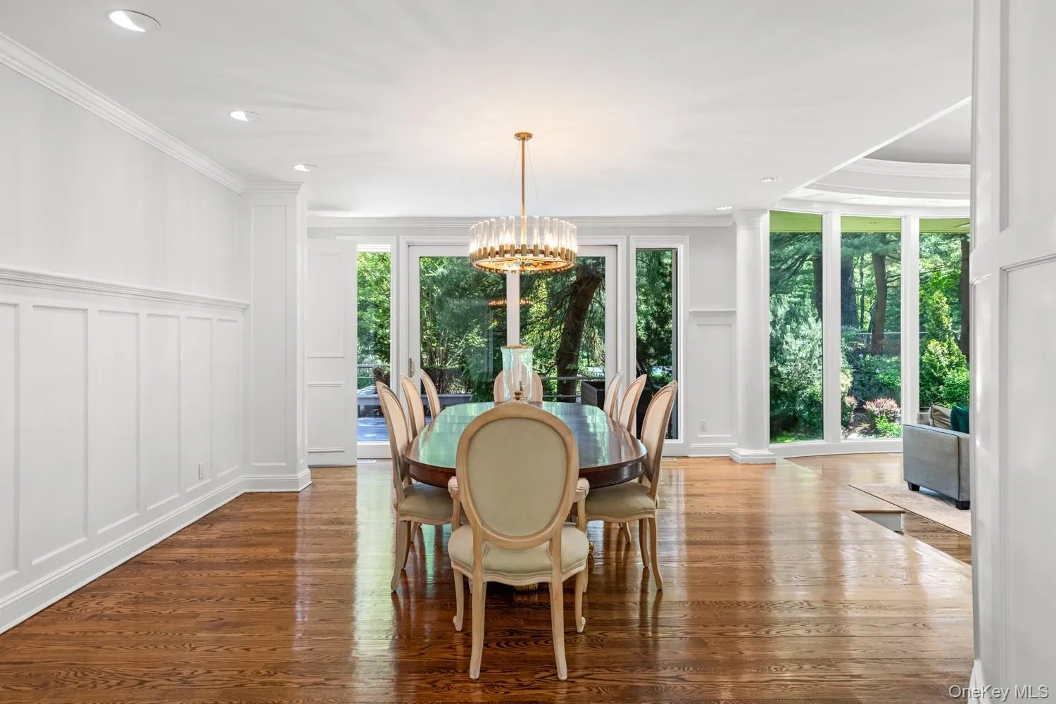 5 Coachmans Court, North Hempstead, NY, 6 Bedrooms Bedrooms, 15 Rooms Rooms,6 BathroomsBathrooms,Residential,For Rent,Coachmans,0,1006790 5 Coachmans Court, North Hempstead, NY, 6 Bedrooms Bedrooms, 15 Rooms Rooms,6 BathroomsBathrooms,Residential,For Rent,Coachmans,0,1006790