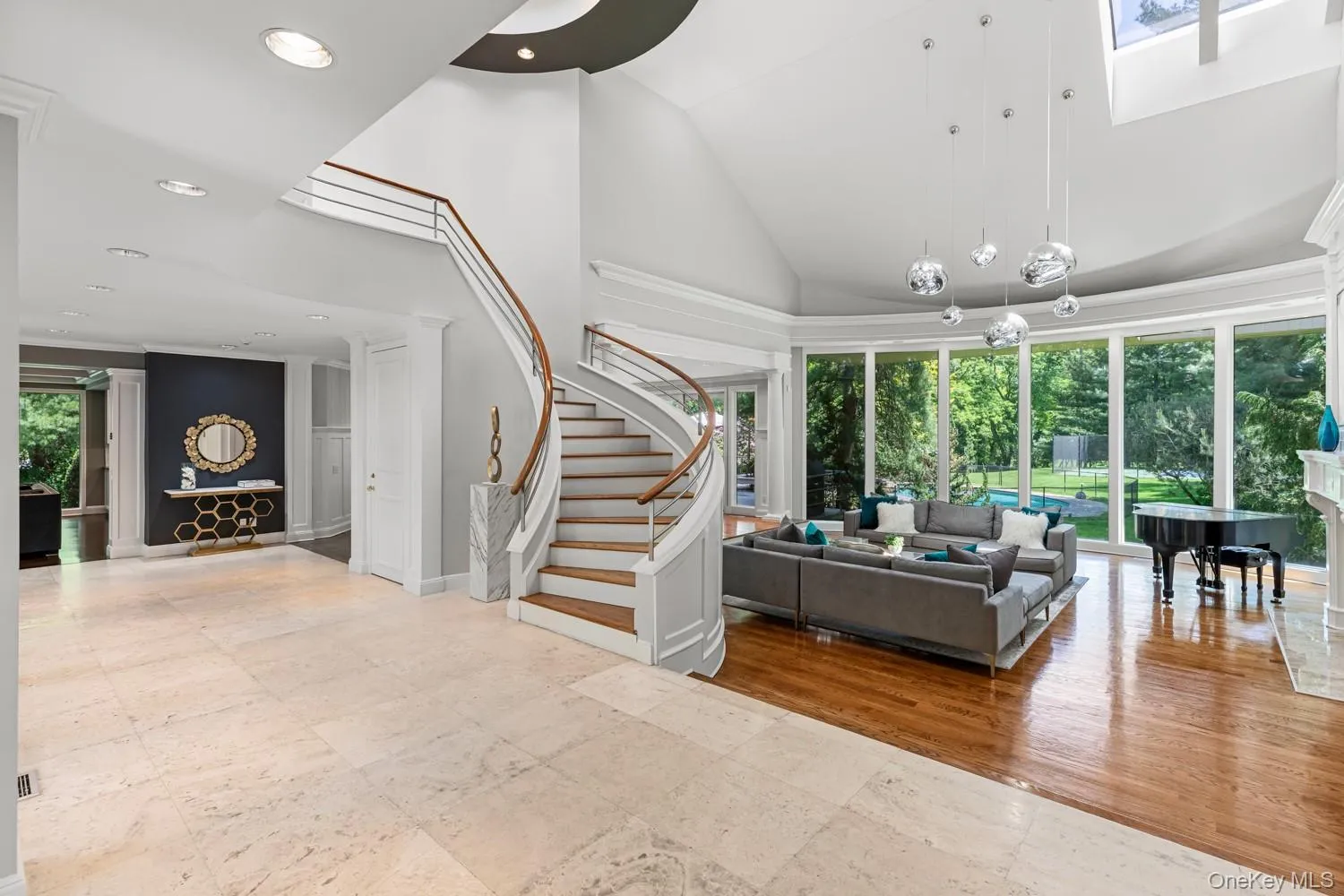 5 Coachmans Court, North Hempstead, NY, 6 Bedrooms Bedrooms, 15 Rooms Rooms,6 BathroomsBathrooms,Residential,For Rent,Coachmans,0,1006790 5 Coachmans Court, North Hempstead, NY, 6 Bedrooms Bedrooms, 15 Rooms Rooms,6 BathroomsBathrooms,Residential,For Rent,Coachmans,0,1006790