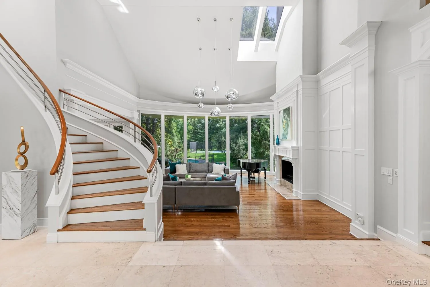 5 Coachmans Court, North Hempstead, NY, 6 Bedrooms Bedrooms, 15 Rooms Rooms,6 BathroomsBathrooms,Residential,For Rent,Coachmans,0,1006790 5 Coachmans Court, North Hempstead, NY, 6 Bedrooms Bedrooms, 15 Rooms Rooms,6 BathroomsBathrooms,Residential,For Rent,Coachmans,0,1006790