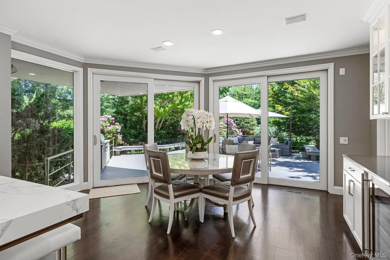 5 Coachmans Court, North Hempstead, NY, 6 Bedrooms Bedrooms, 15 Rooms Rooms,6 BathroomsBathrooms,Residential,For Rent,Coachmans,0,1006790 5 Coachmans Court, North Hempstead, NY, 6 Bedrooms Bedrooms, 15 Rooms Rooms,6 BathroomsBathrooms,Residential,For Rent,Coachmans,0,1006790