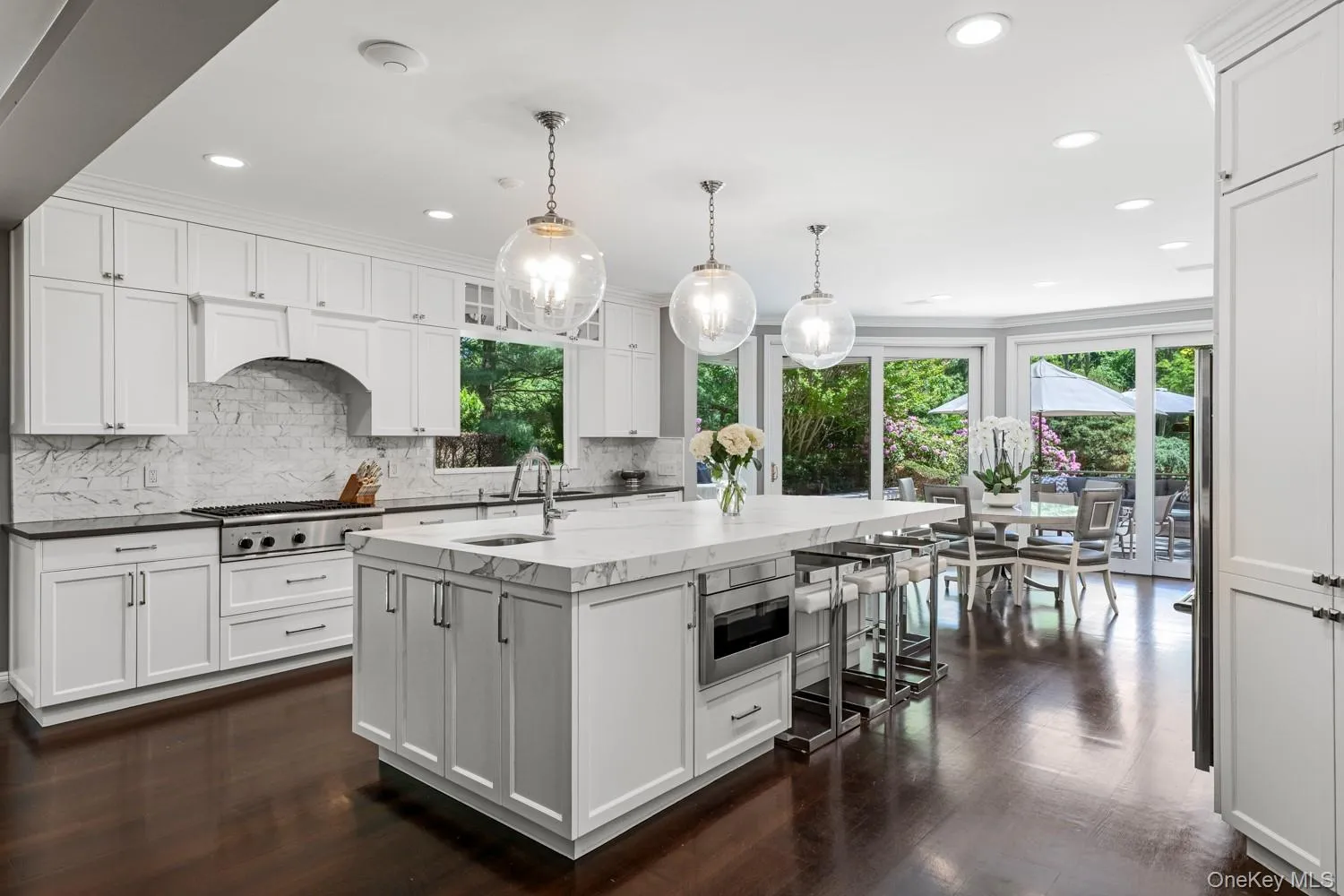 5 Coachmans Court, North Hempstead, NY, 6 Bedrooms Bedrooms, 15 Rooms Rooms,6 BathroomsBathrooms,Residential,For Rent,Coachmans,0,1006790 5 Coachmans Court, North Hempstead, NY, 6 Bedrooms Bedrooms, 15 Rooms Rooms,6 BathroomsBathrooms,Residential,For Rent,Coachmans,0,1006790