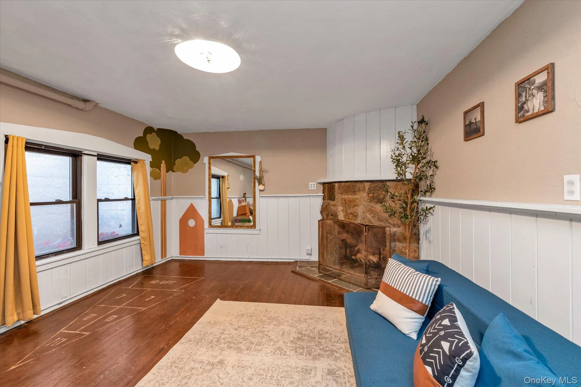 26 Latimer Court, Hempstead, NY, 3 Bedrooms Bedrooms, 6 Rooms Rooms,1 BathroomBathrooms,Residential Lease,For Rent,Latimer,0,1006798 26 Latimer Court, Hempstead, NY, 3 Bedrooms Bedrooms, 6 Rooms Rooms,1 BathroomBathrooms,Residential Lease,For Rent,Latimer,0,1006798